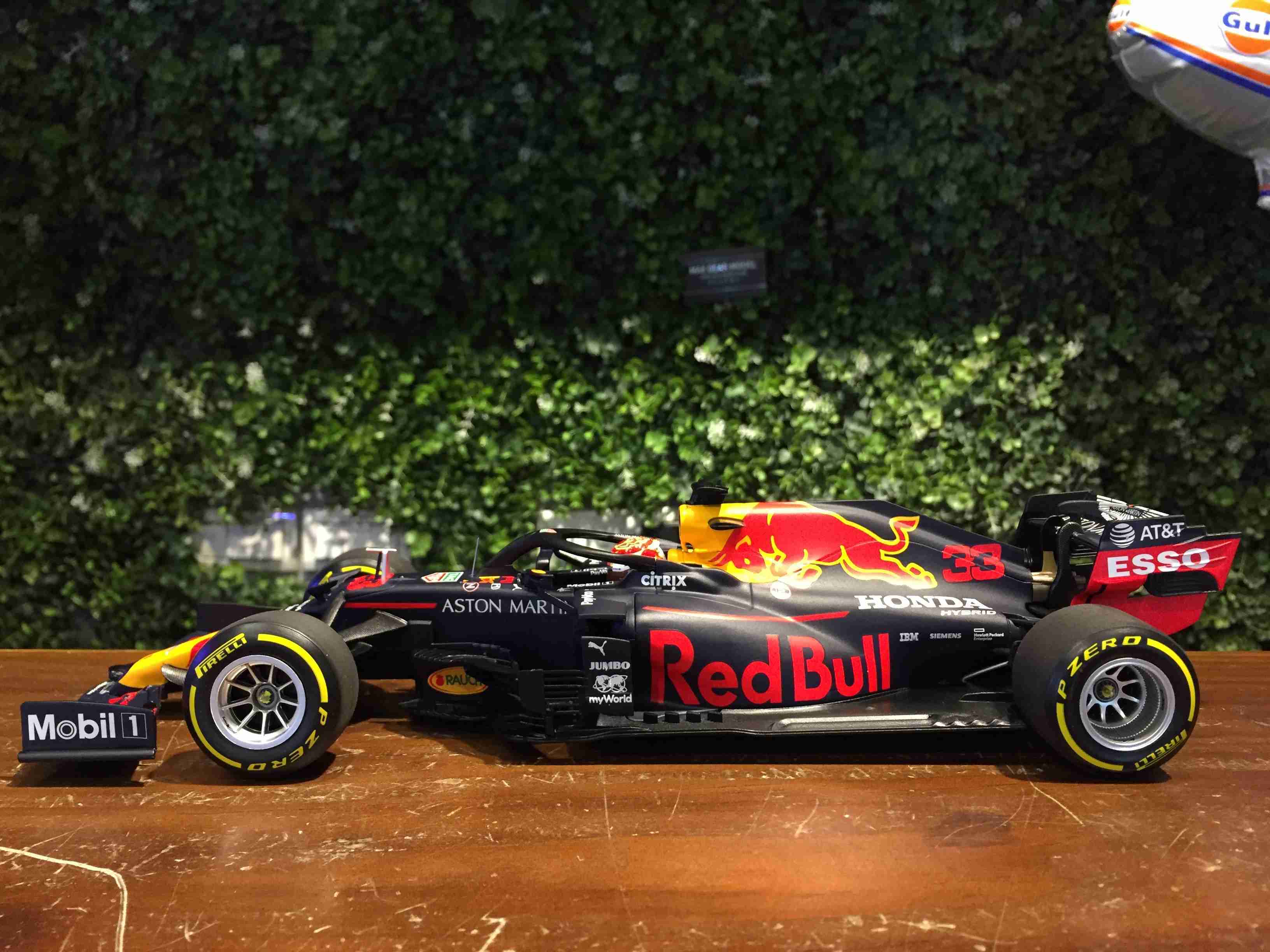 1/18 Minichamps Red Bull RB16 Verstappen 2020 110200233【MGM】