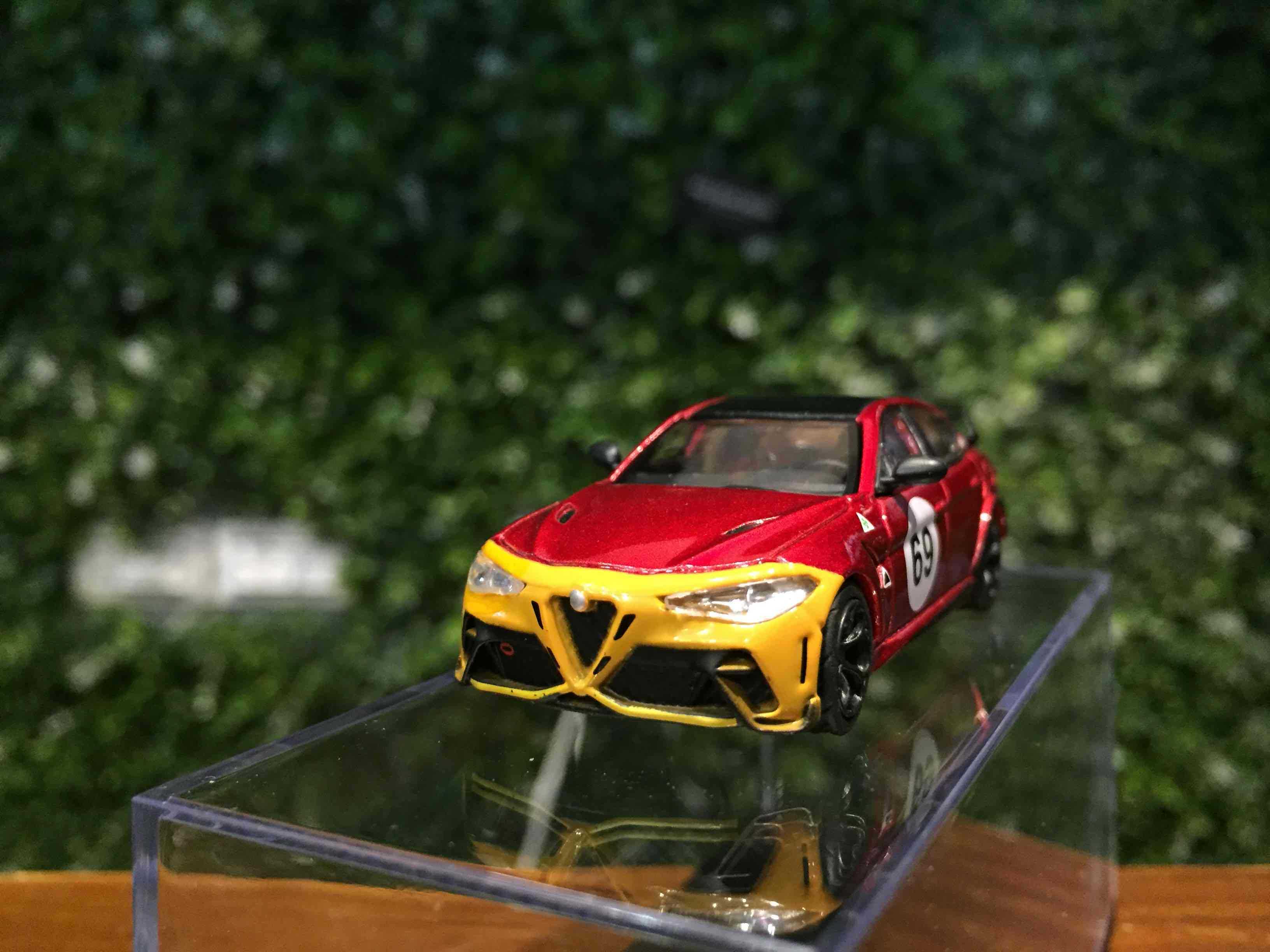 1/64 DCT Alfa Romeo Giulia GTAM Red MET #69 LL01143【MGM】