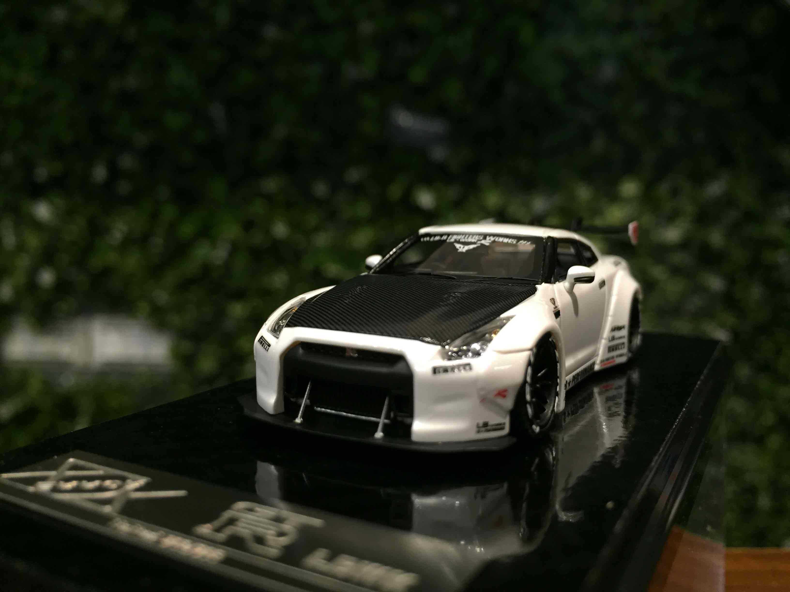 1/64 YM-Model LBWK Nissan GT-R (R35) White/Black【MGM】