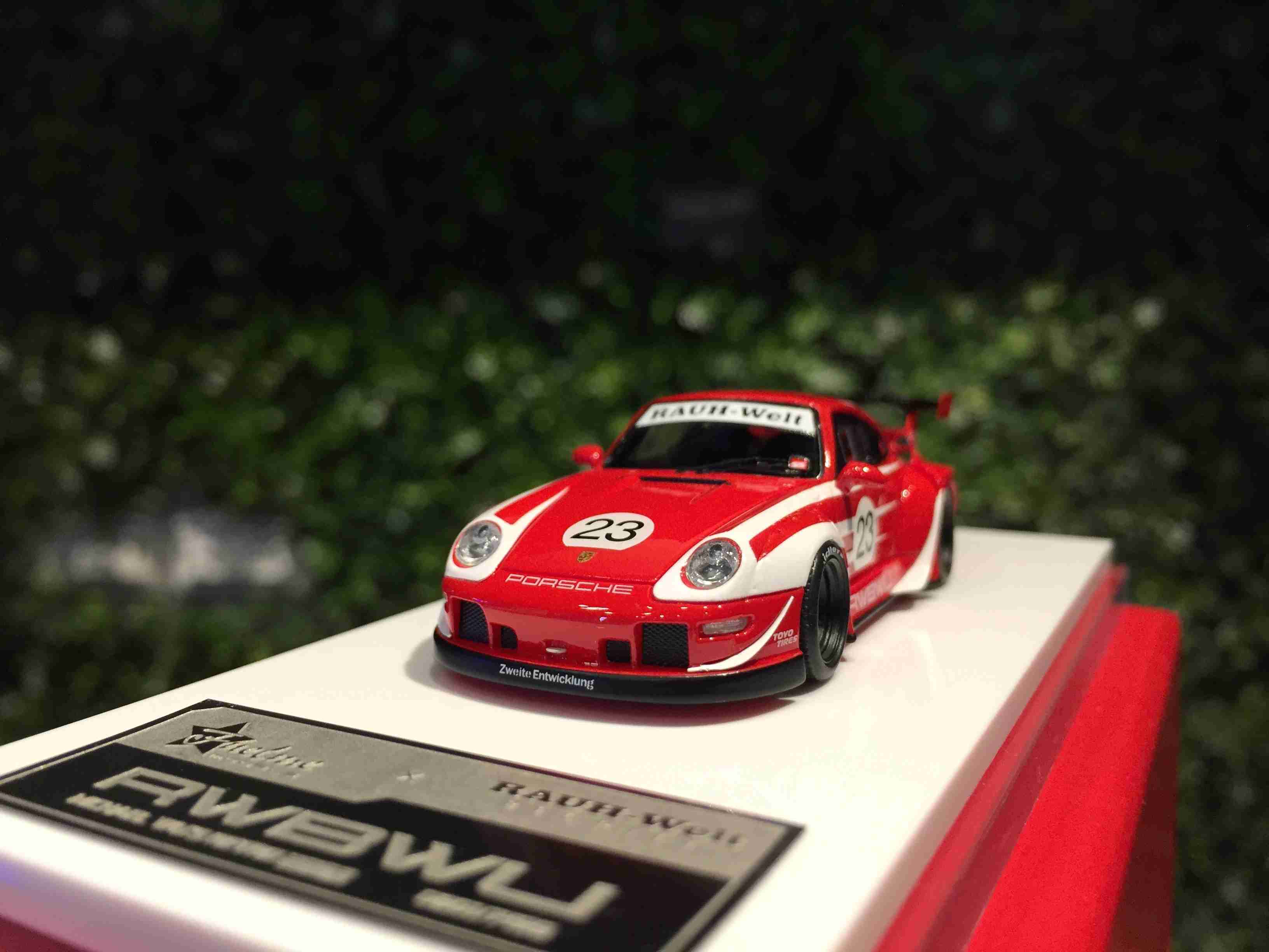 1/64 FuelMe RWB Porsche 993 WU FM64002RWB99312【MGM】