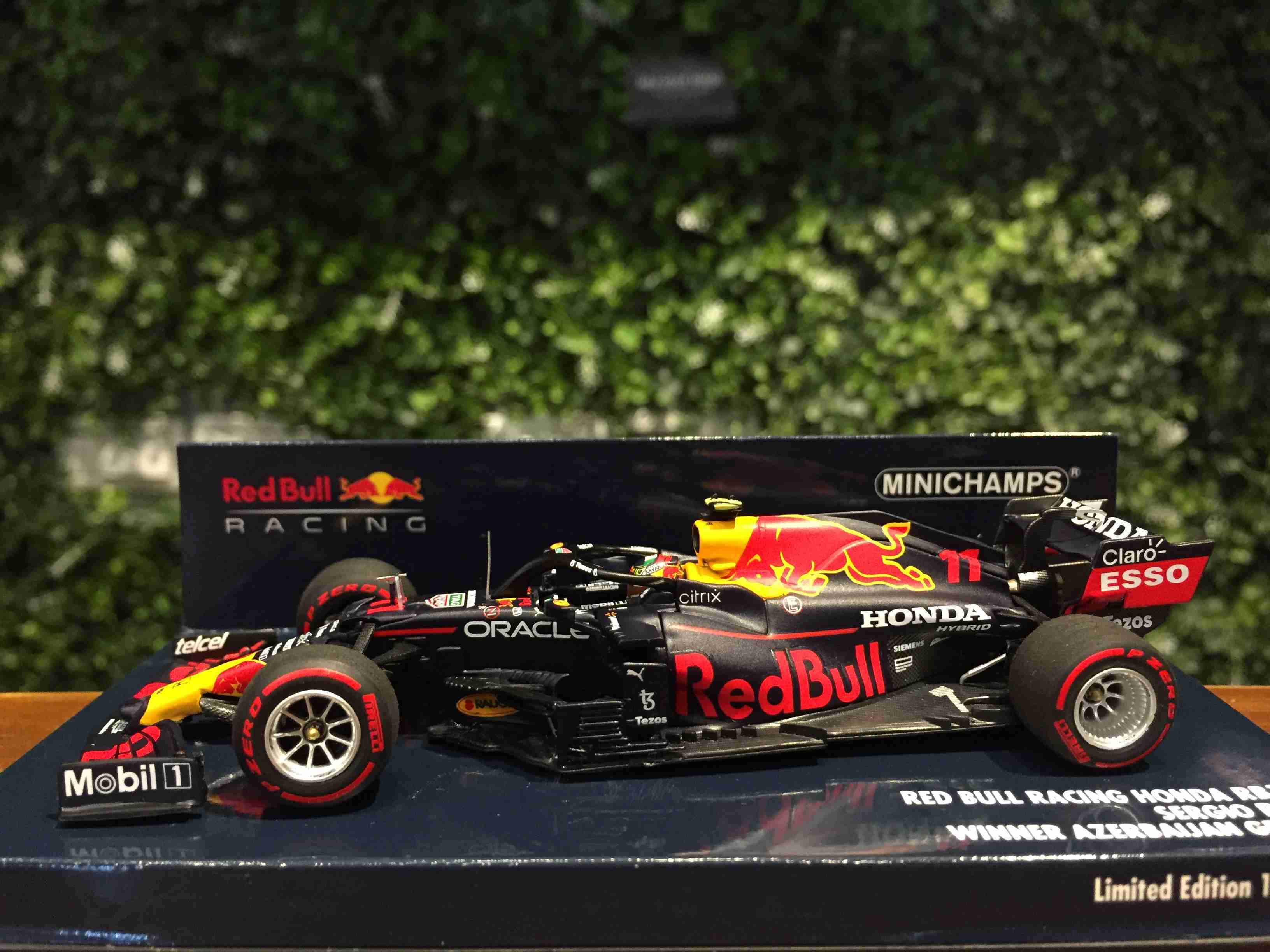 1/43 Minichamps Red Bull RB16B Sergio Perez 410210711【MGM】