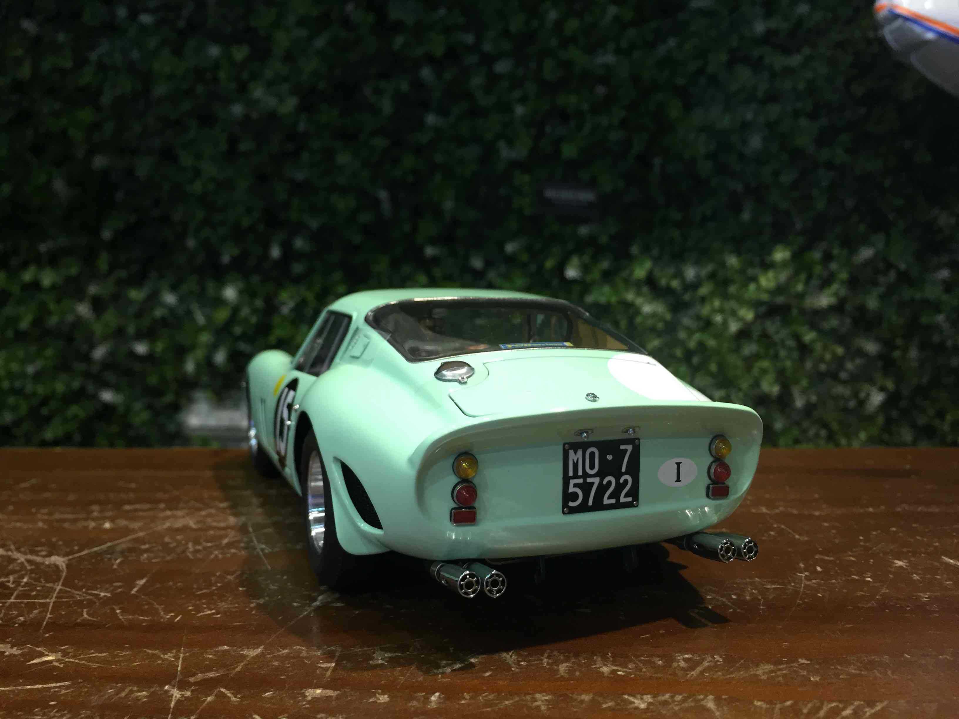 1/18 CMC Ferrari 250 GTO #3505 Stirling Moss #15 M247【MGM】