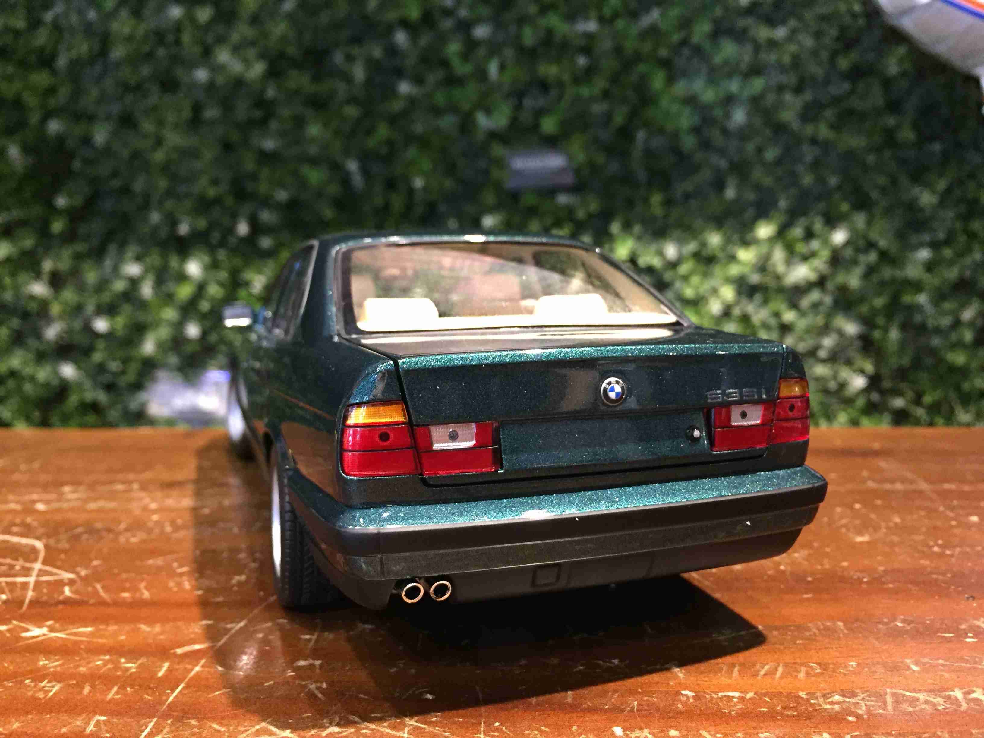 1/18 Minichamps BMW 535i (E34) 1988 Green 113024003【MGM】