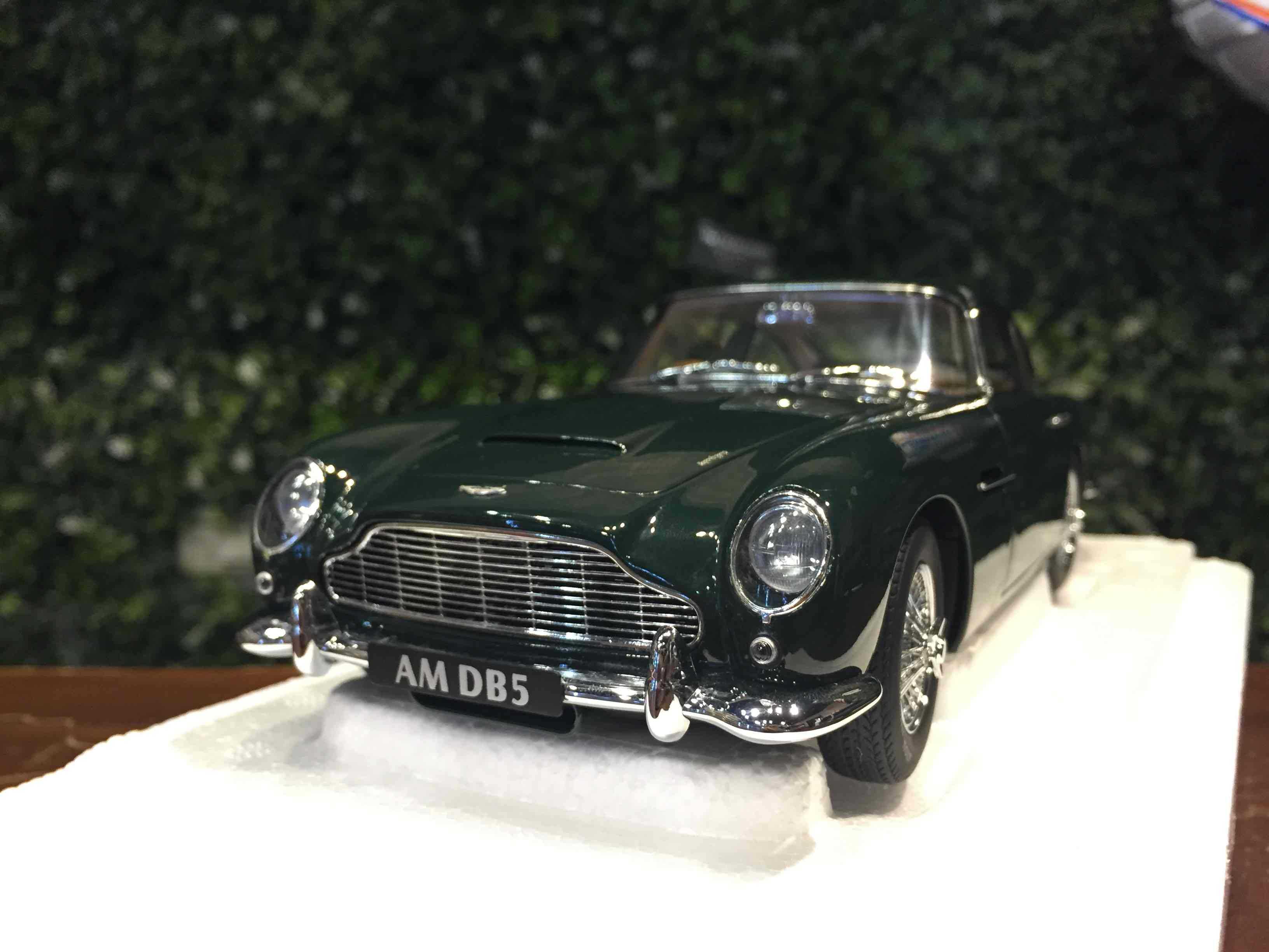 1/18 AUTOart Aston Martin DB5 BritishRacing Green 70286【MGM】