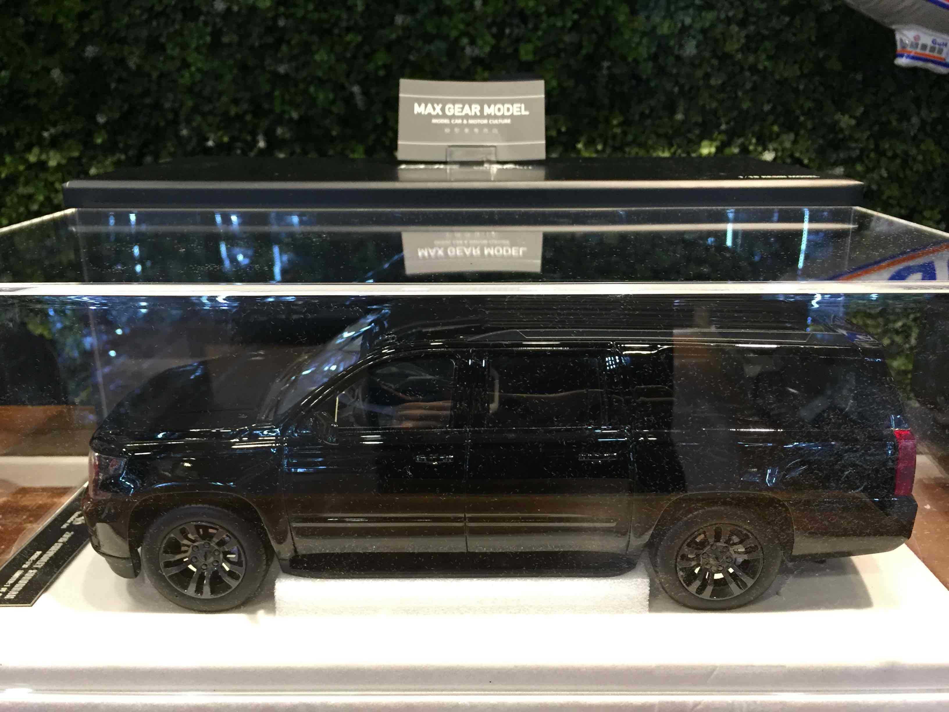 1/18 GOC Chevrolet Suburban 2015 Black【MGM】