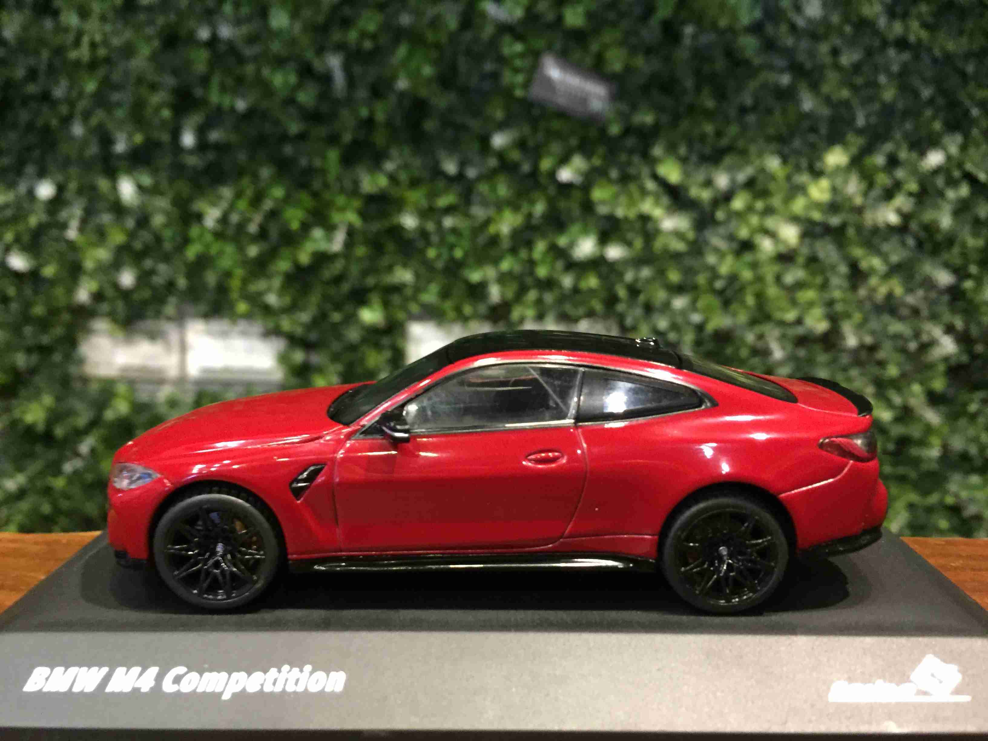 1/43 Solido BMW M4 (G82) Competition Red S4316001【MGM】