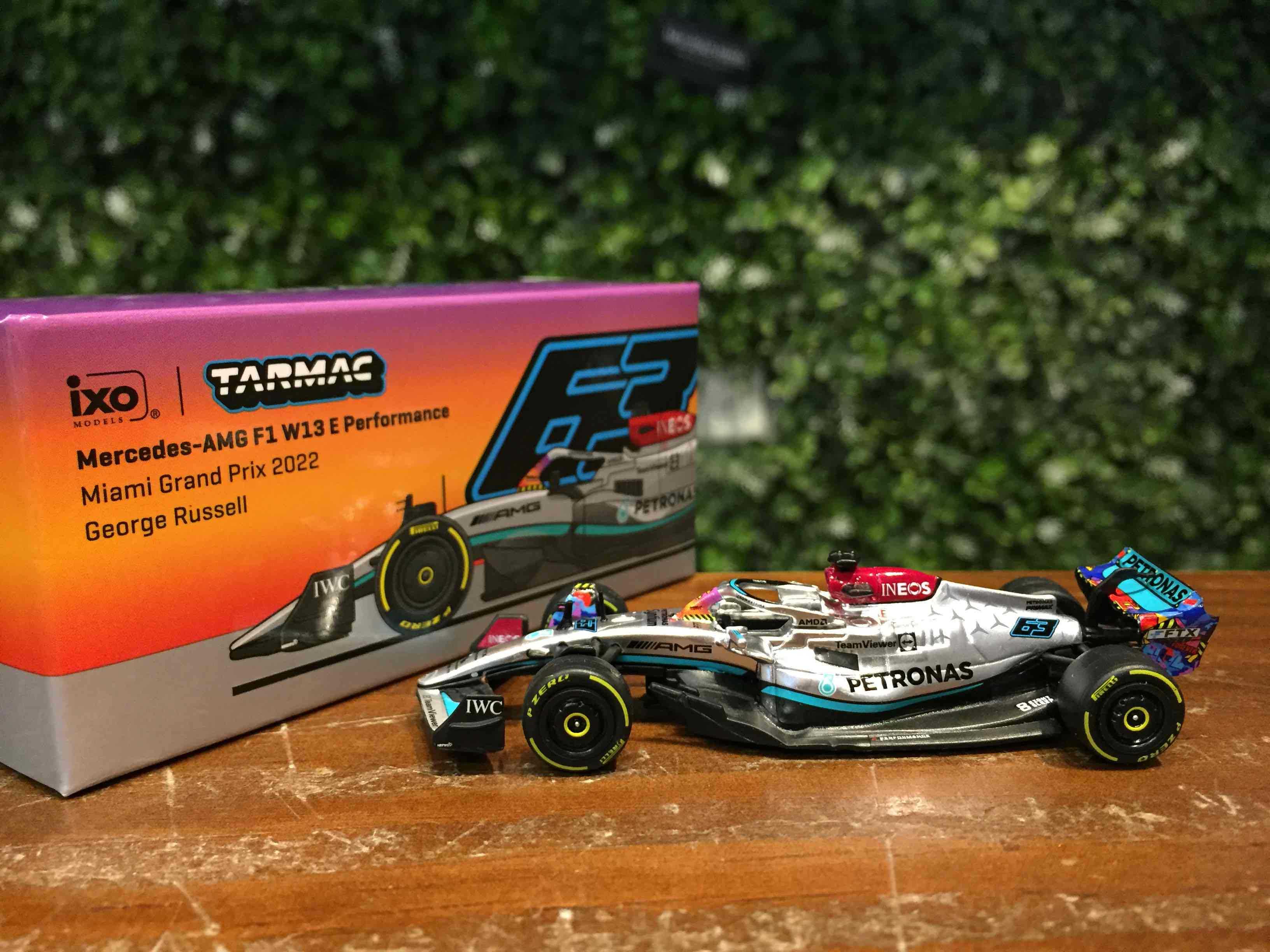 1/64 Tarmac MercedesAMG W13 G.Russell Miami T64GF044GR2【MGM】