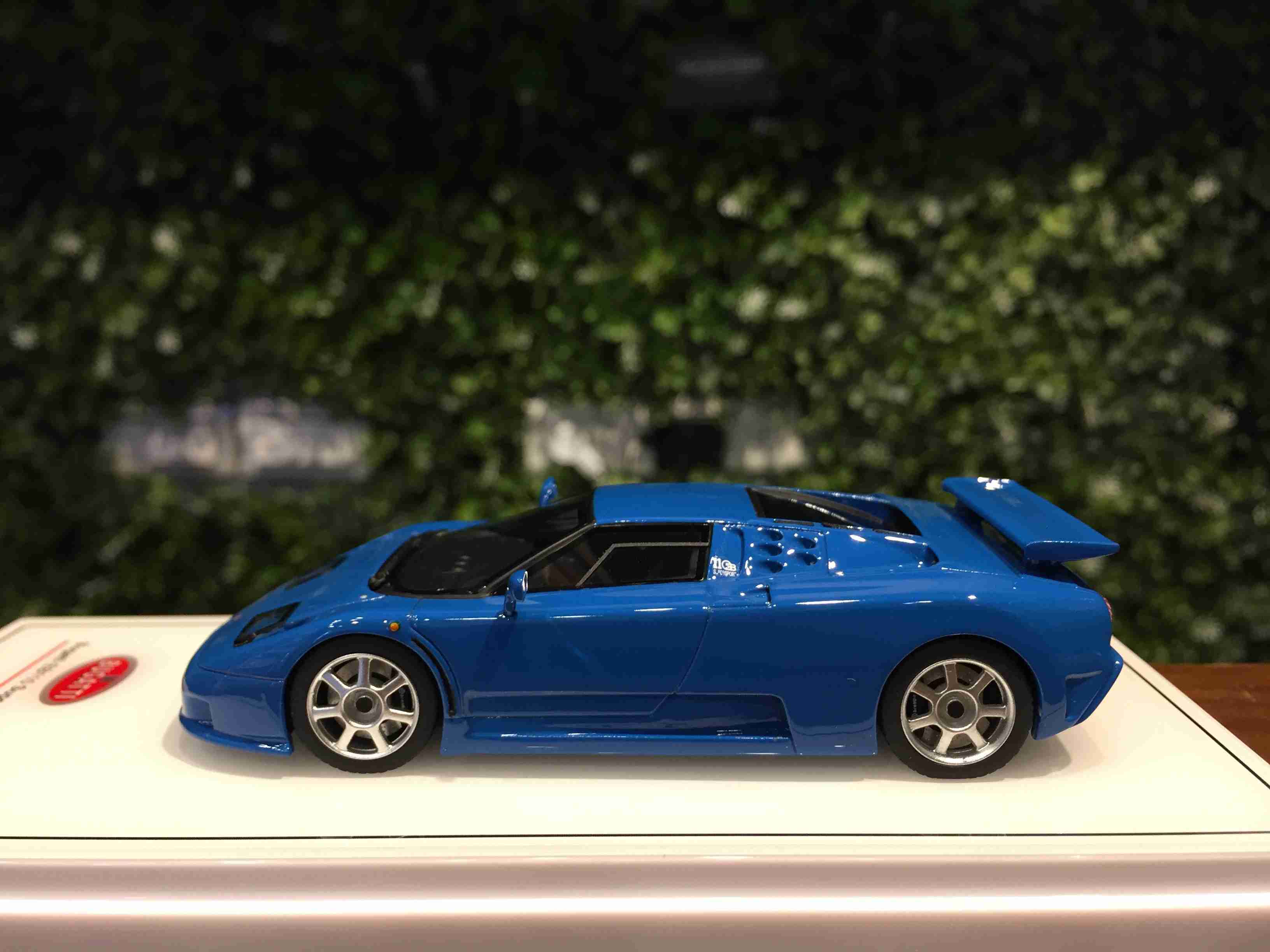 1/43 TSM Bugatti EB110 Super Sport Blue TSM430602【MGM】 - Max