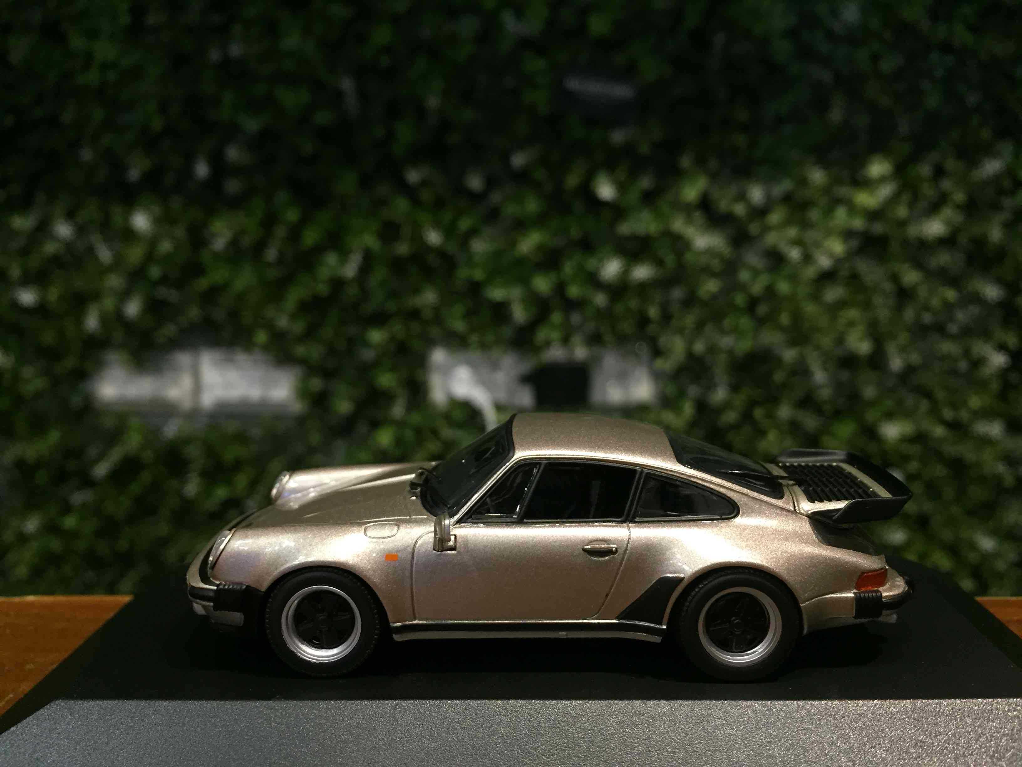 1/43 Minichamps Porsche 911 (930) Turbo 3.3 940069002【MGM】