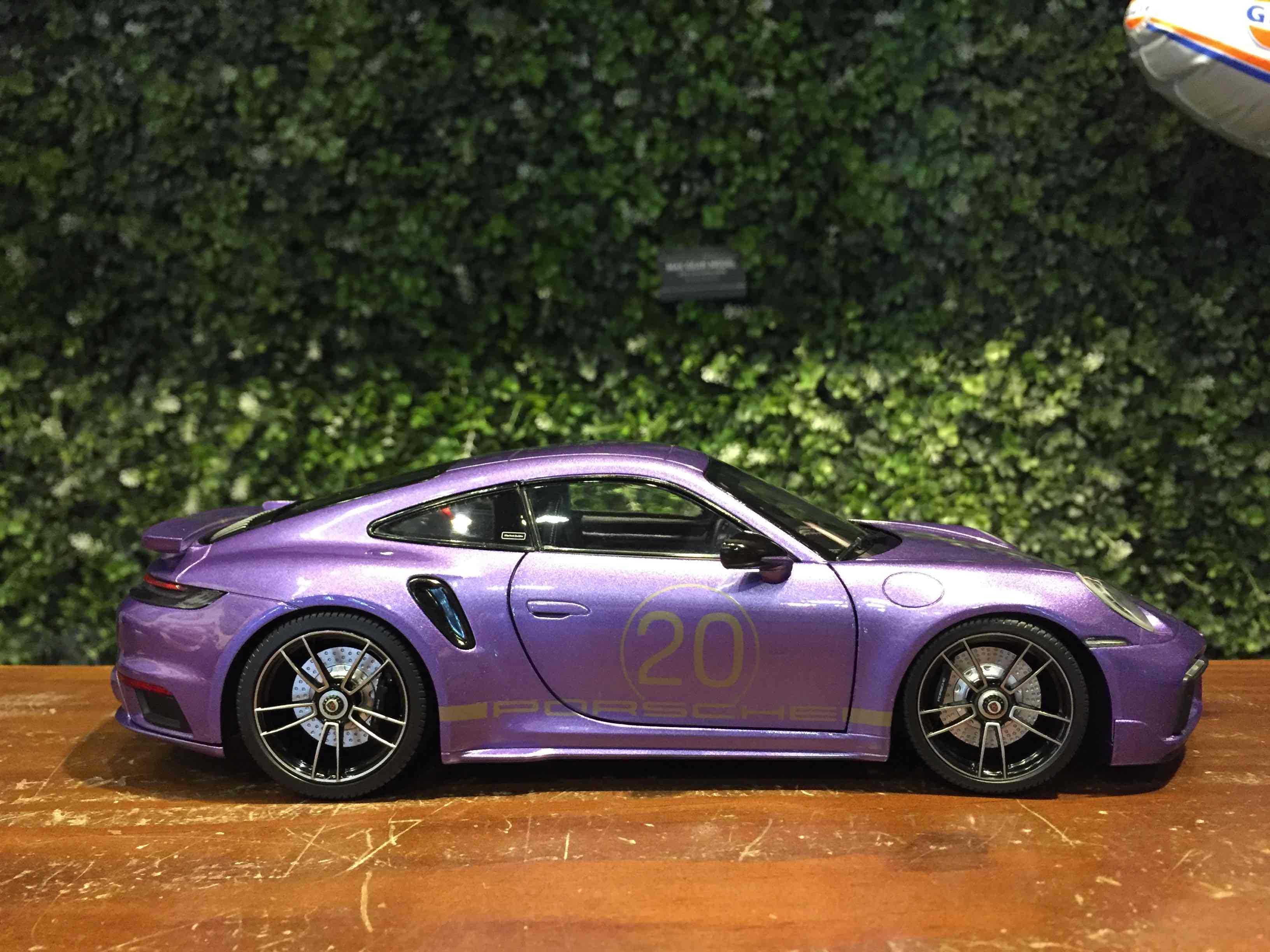 1/18 Minichamps Porsche 911 (992) Turbo S 113069076【MGM】