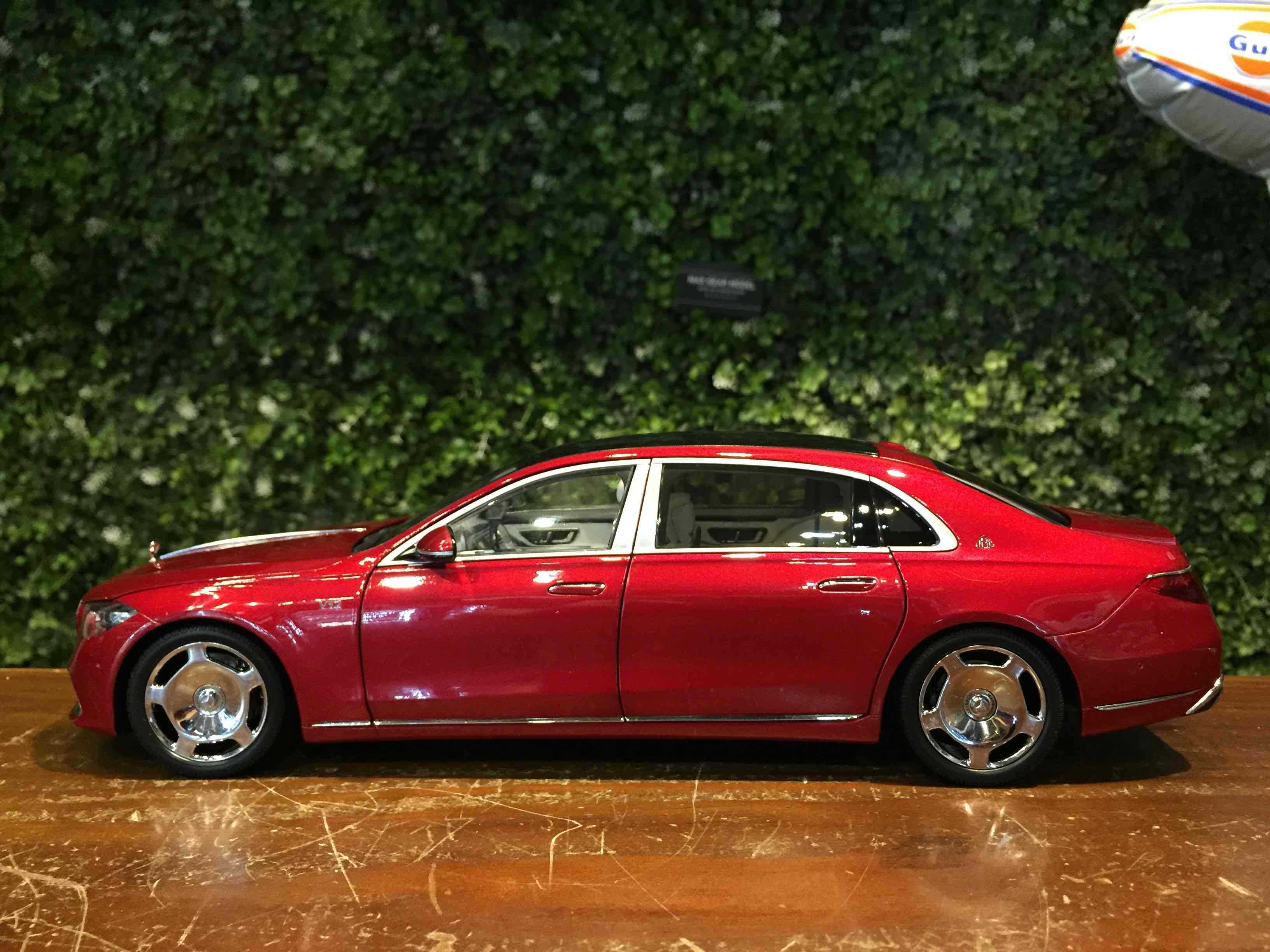 1/18 Almost Real Mercedes-Maybach S-Class 2021 820119【MGM】