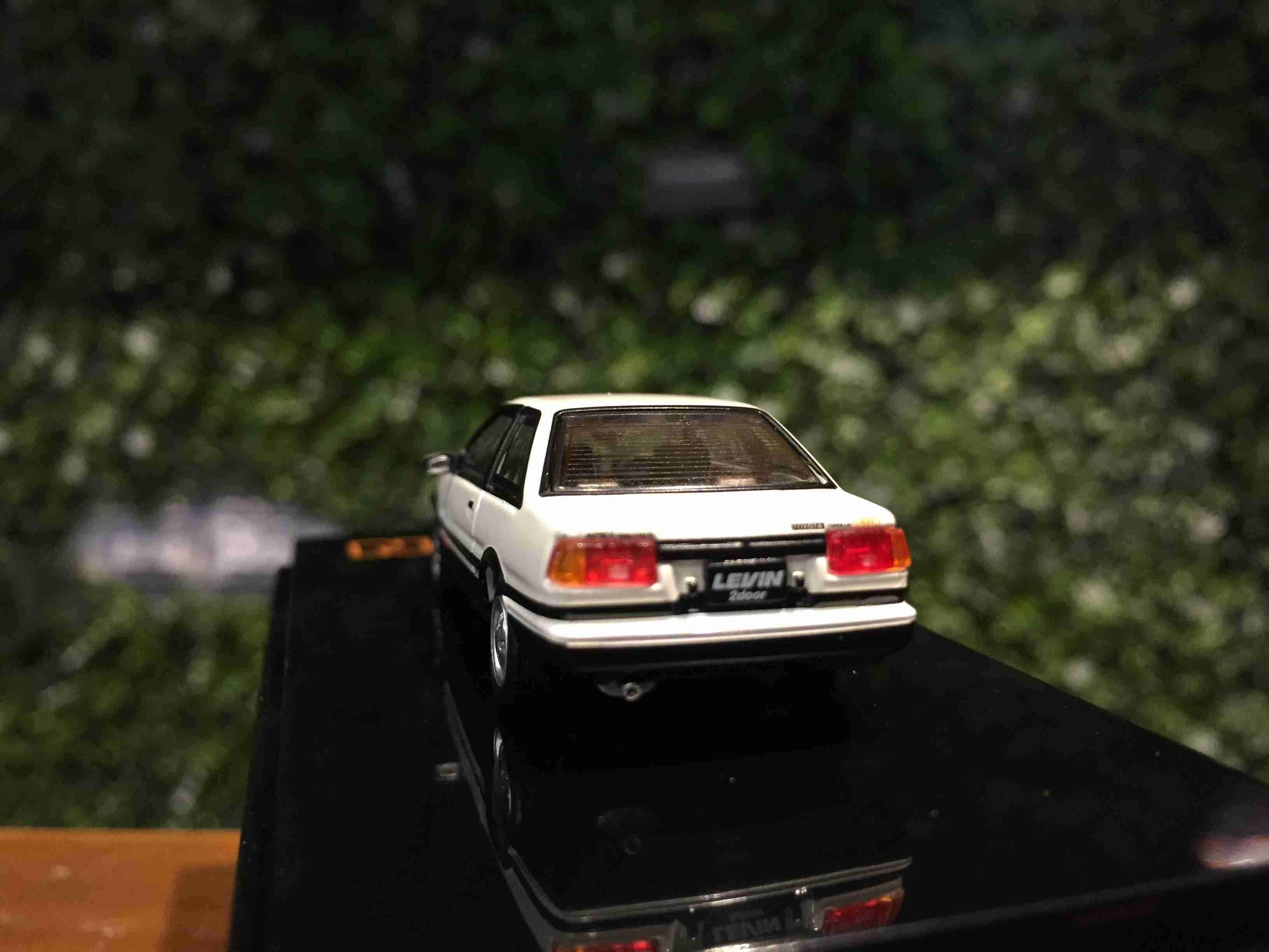 1/64 HobbyJapan Toyota Corolla Levin AE86 GT HJ641035A【MGM】