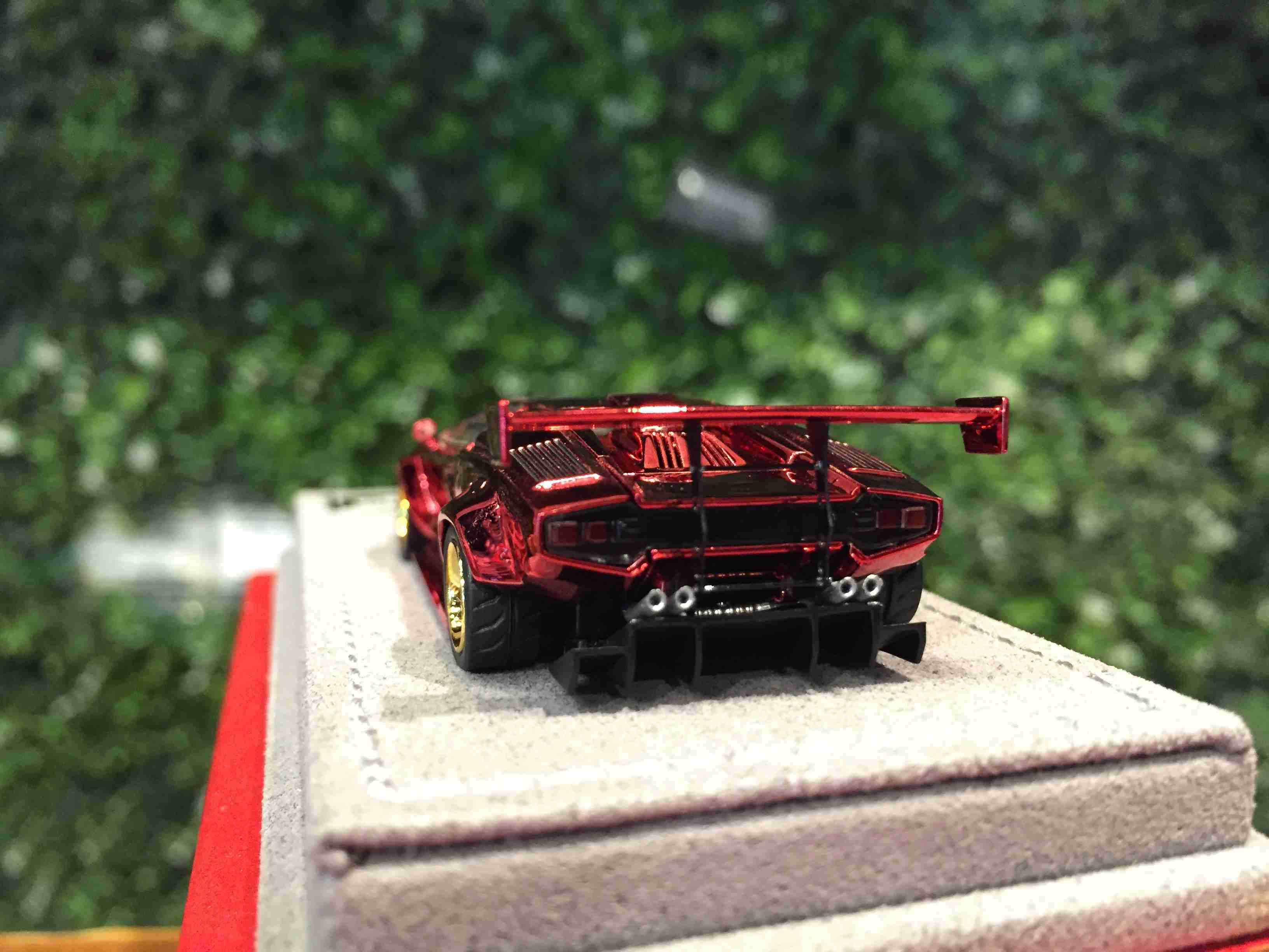 1/64 TopArt LBWK Lamborghini Countach Chrome Red【MGM】 - Max Gear