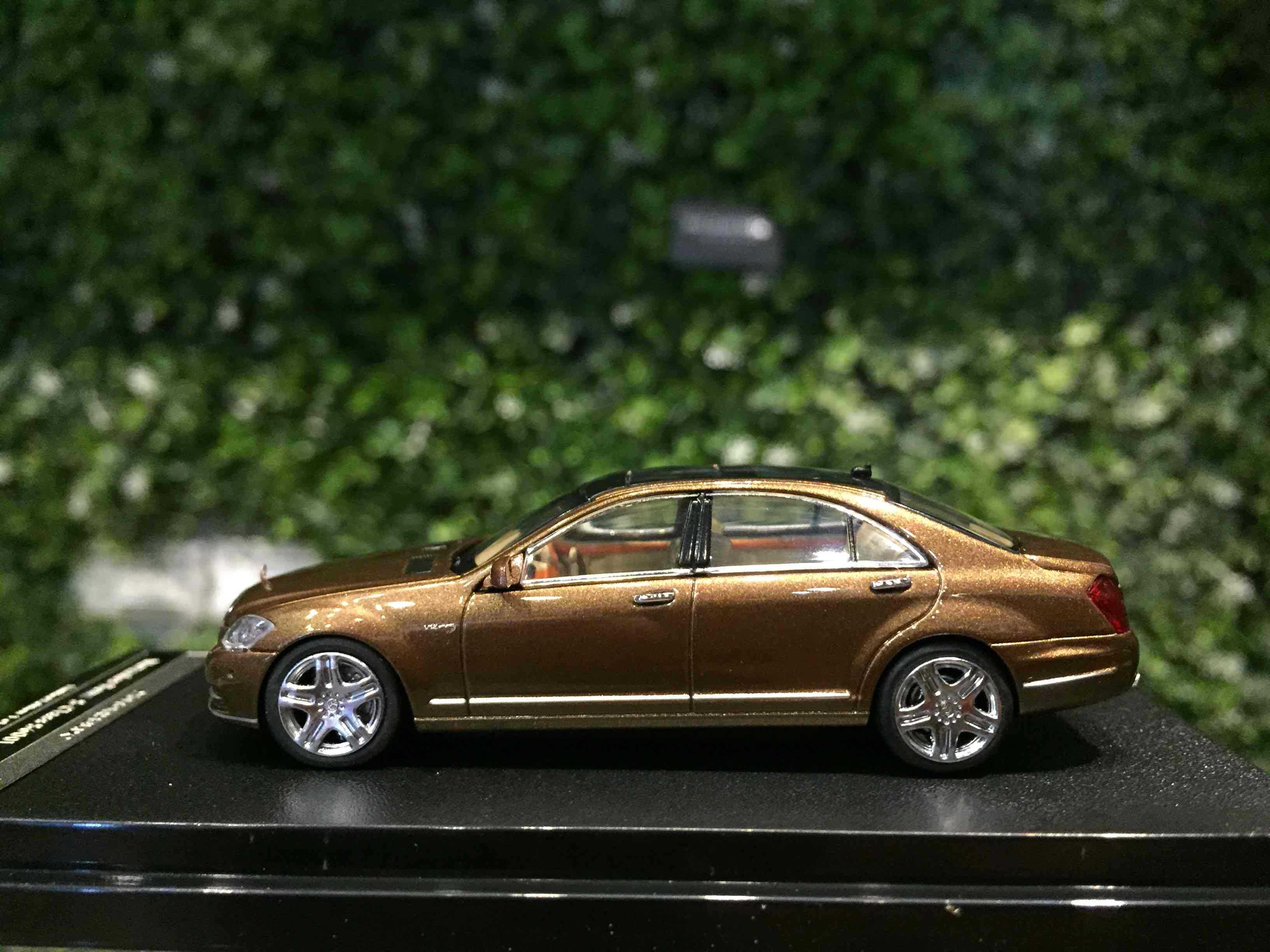 1/64 Motorhelix Mercedes-Benz S-Class W221 MD64022BN【MGM】