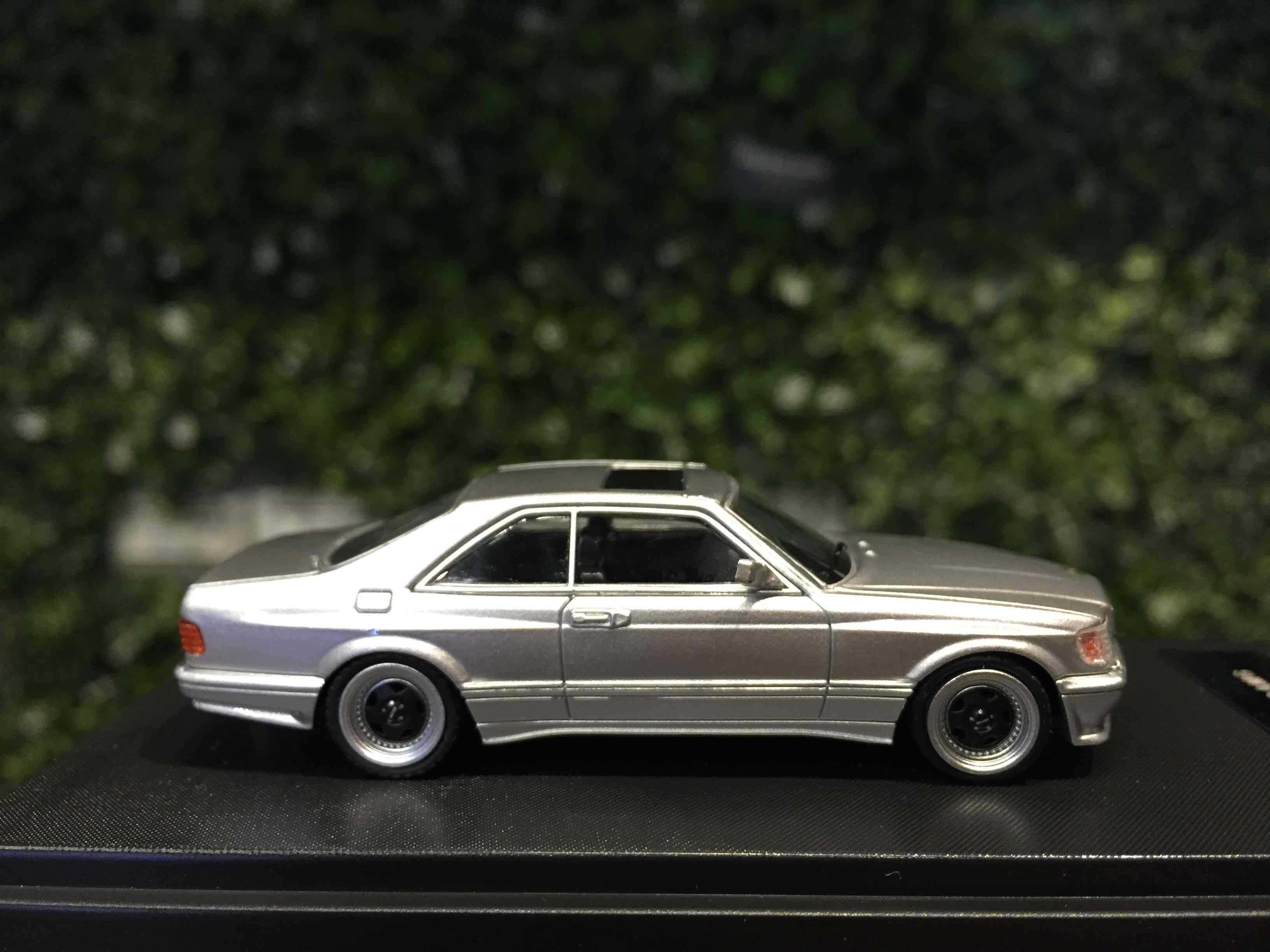 1/64 RhinoModelMercedes-Benz 560 SEC (C126) Silver【MGM】