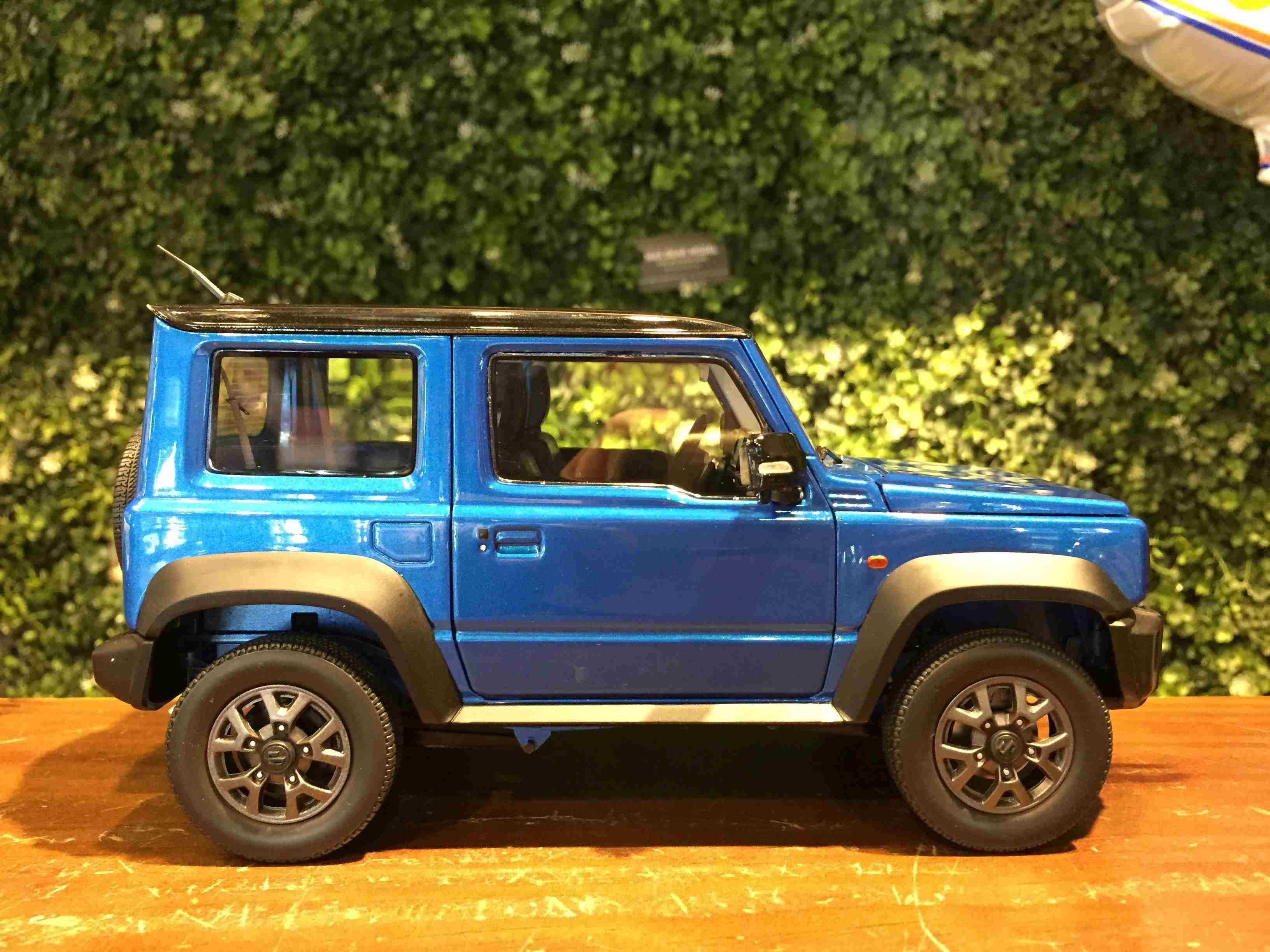 1/18 BM Creations Suzuki Jimny Sierra (JB74) 18B0021【MGM】