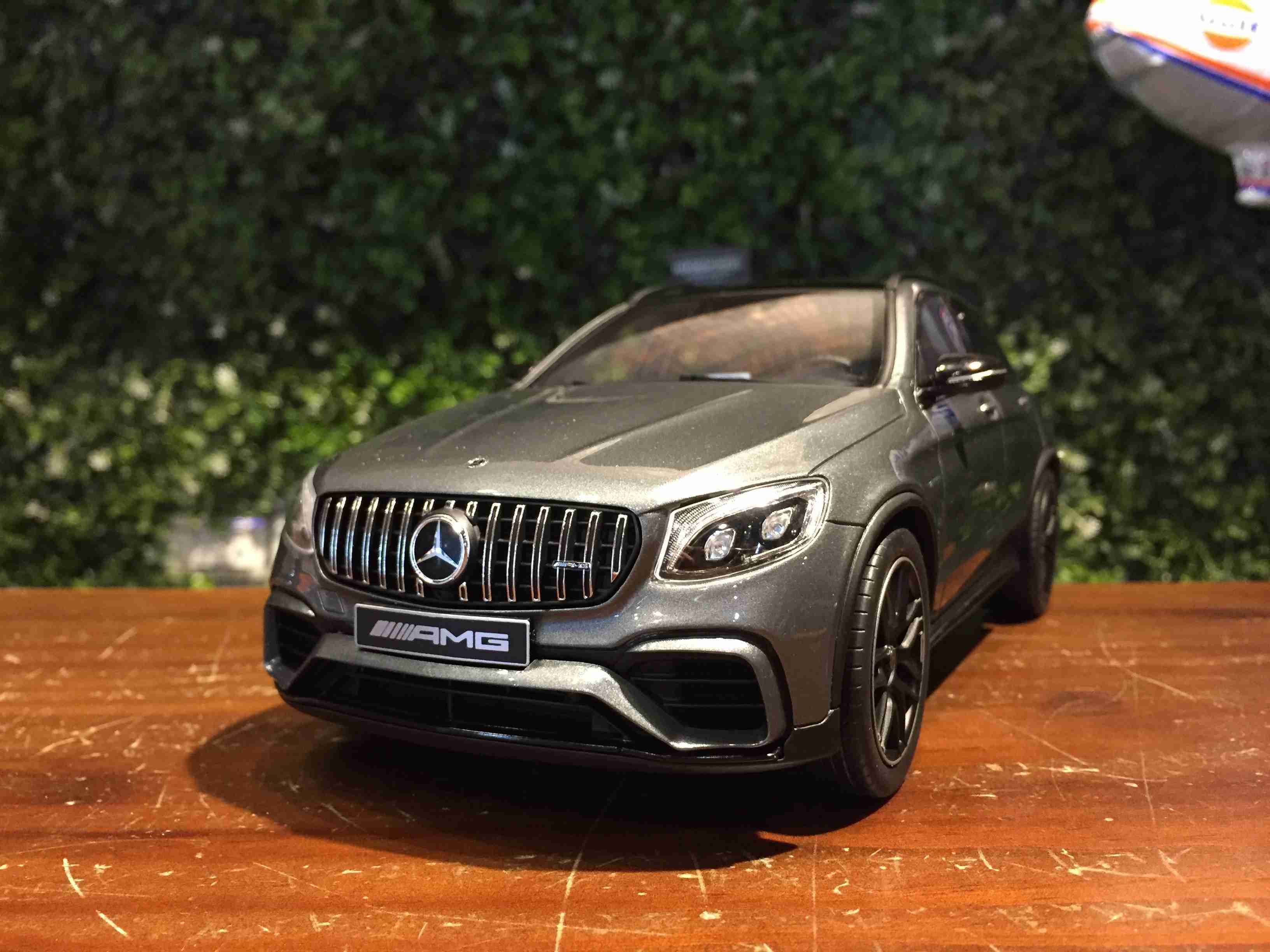 1/18 GT Spirit Mercedes-AMG GLC63S Selenite Grey GT231【MGM】