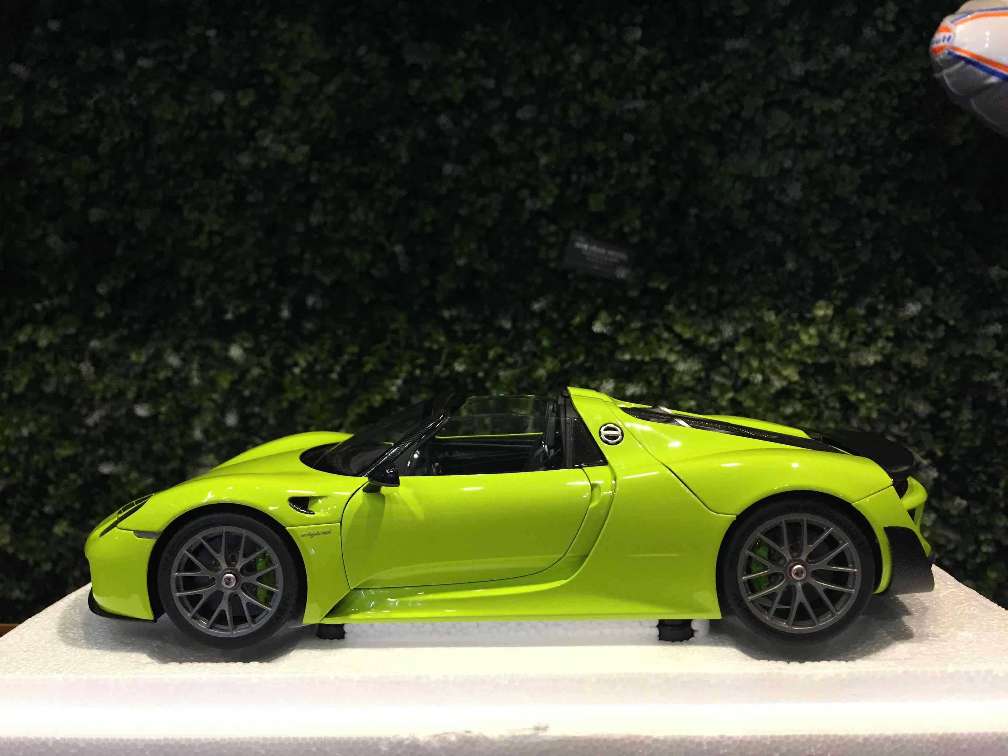 1/18 AUTOart Porsche 918 Spyder Weissach Package 77921【MGM】