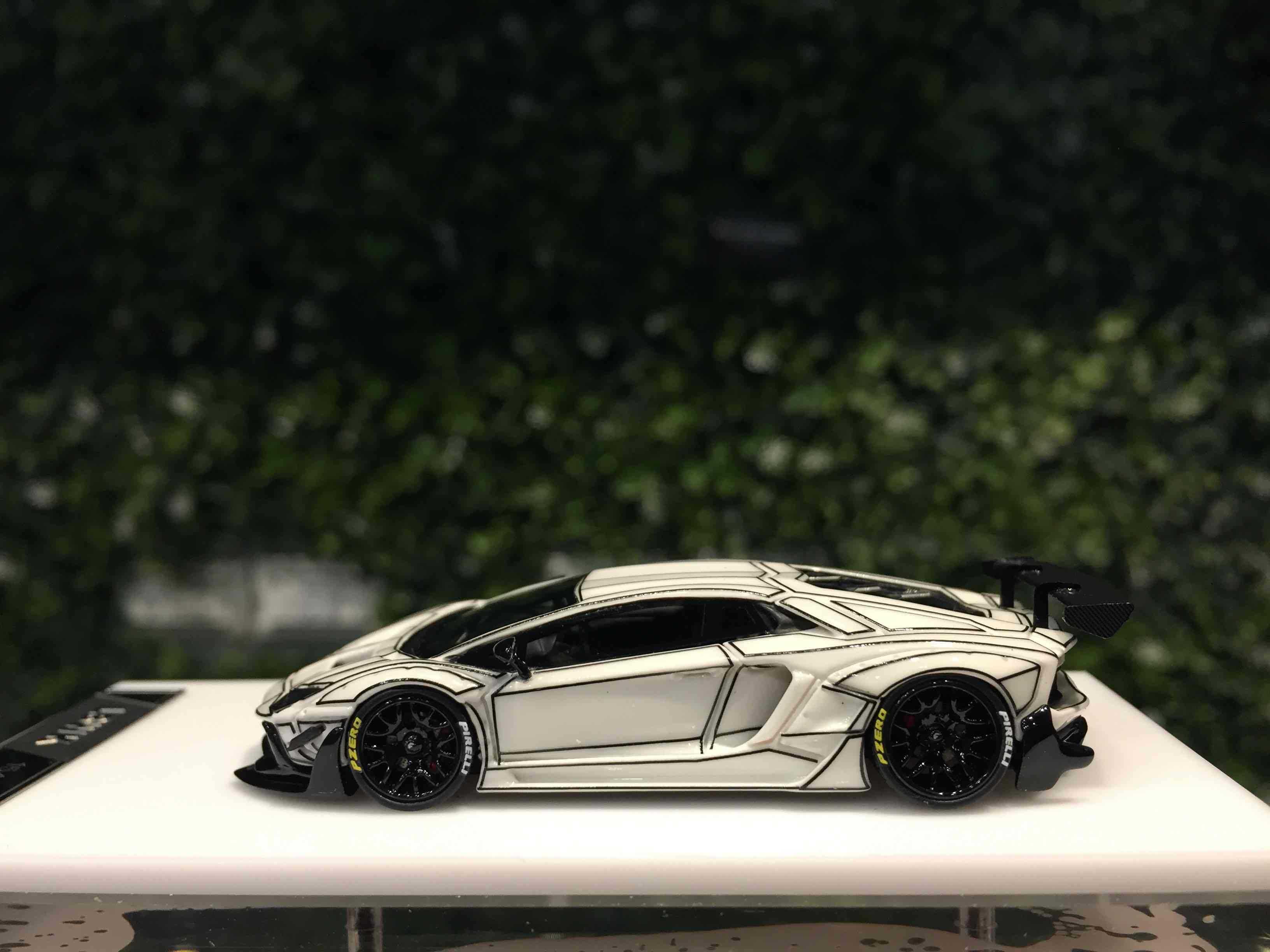 1/64 TP LBWK Aventador 2.0 Explosion 夜光版【MGM】