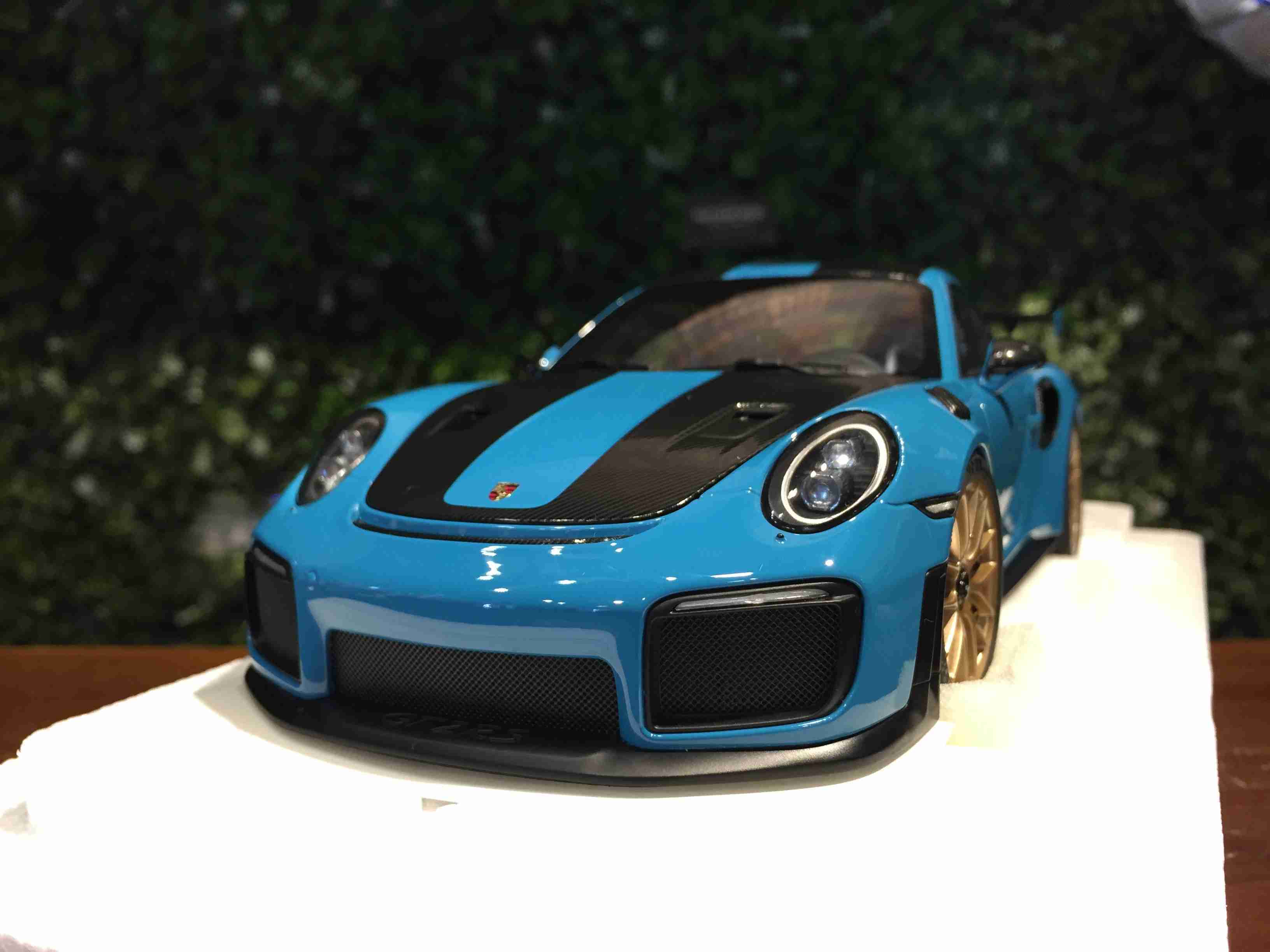 1/18 AUTOart Porsche 911 (991) GT2 RS Weissach 78175【MGM】