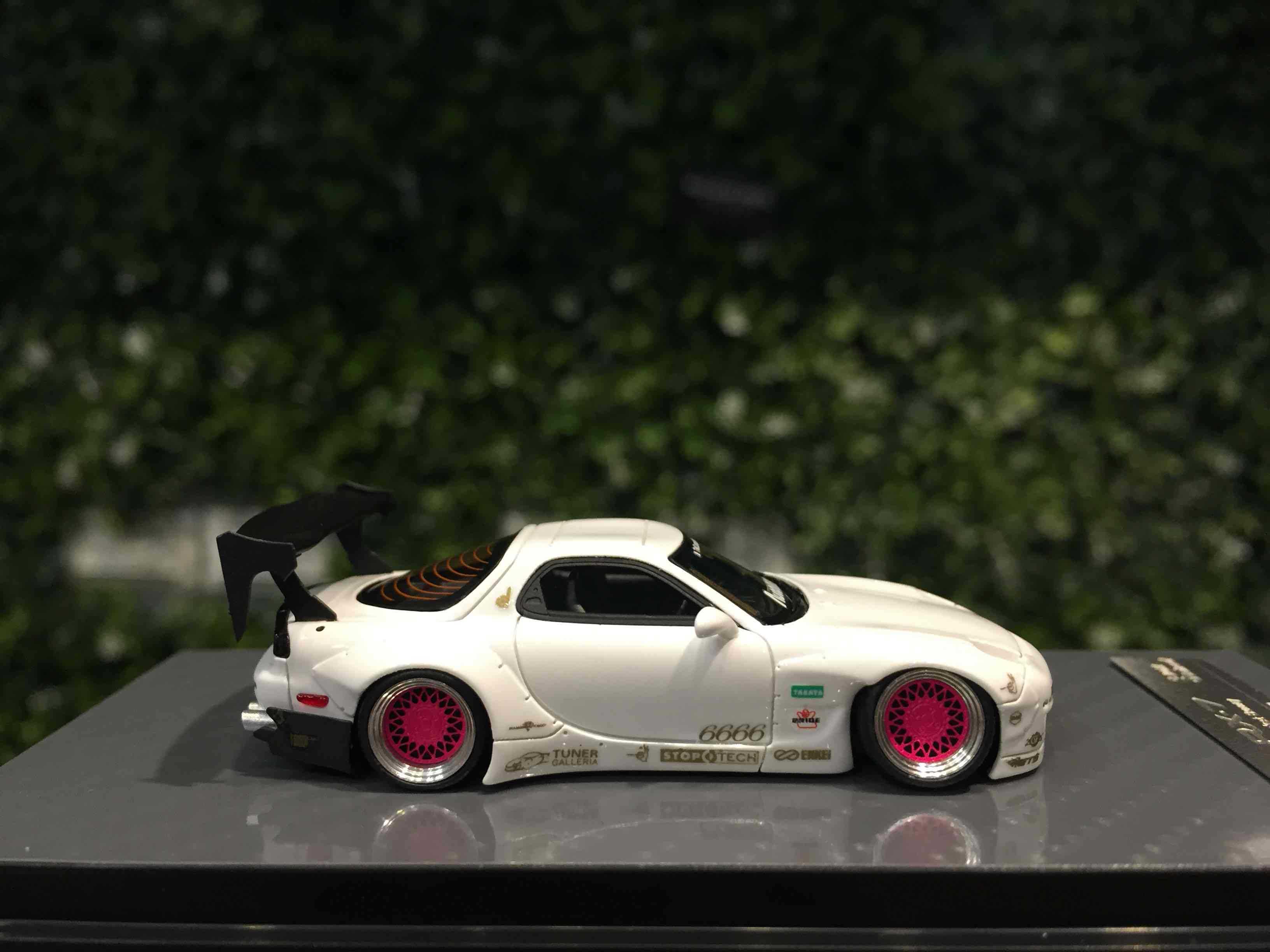 1/64 YM-Model Pandem Mazda RX-7 (FD3S) Pearl White【MGM】