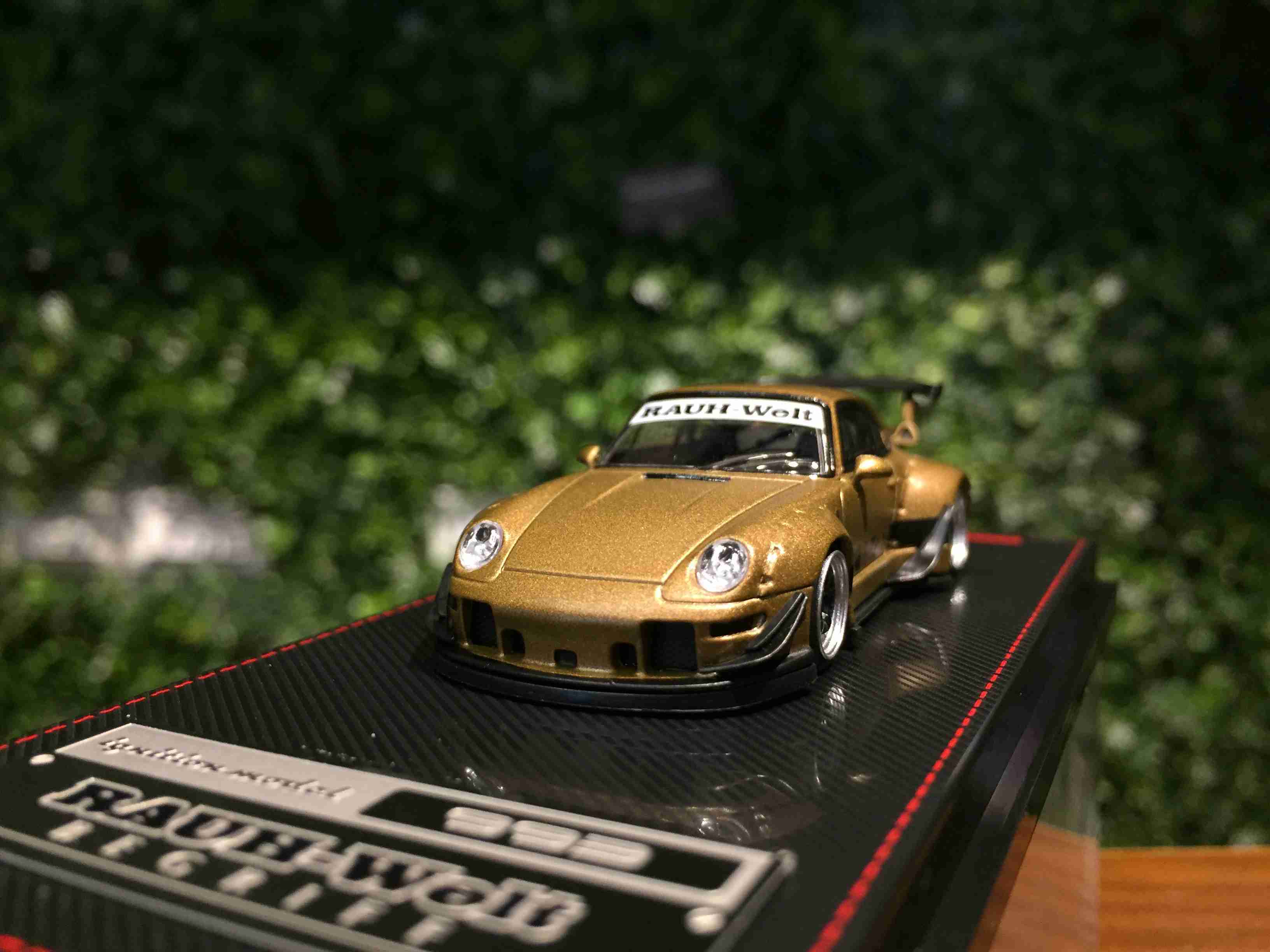 1/64 Ignition Model RWB Porsche 911 (993) Gold IG2157【MGM】