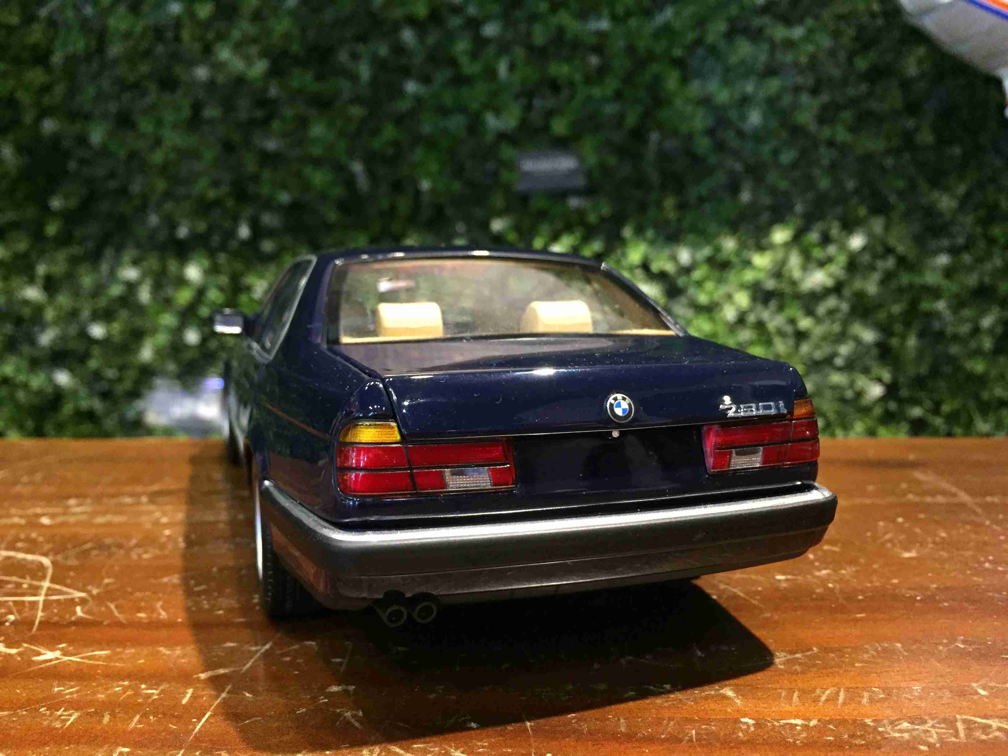 1/18 Minichamps BMW 730i (E32) 1986 Blue 113023003【MGM】