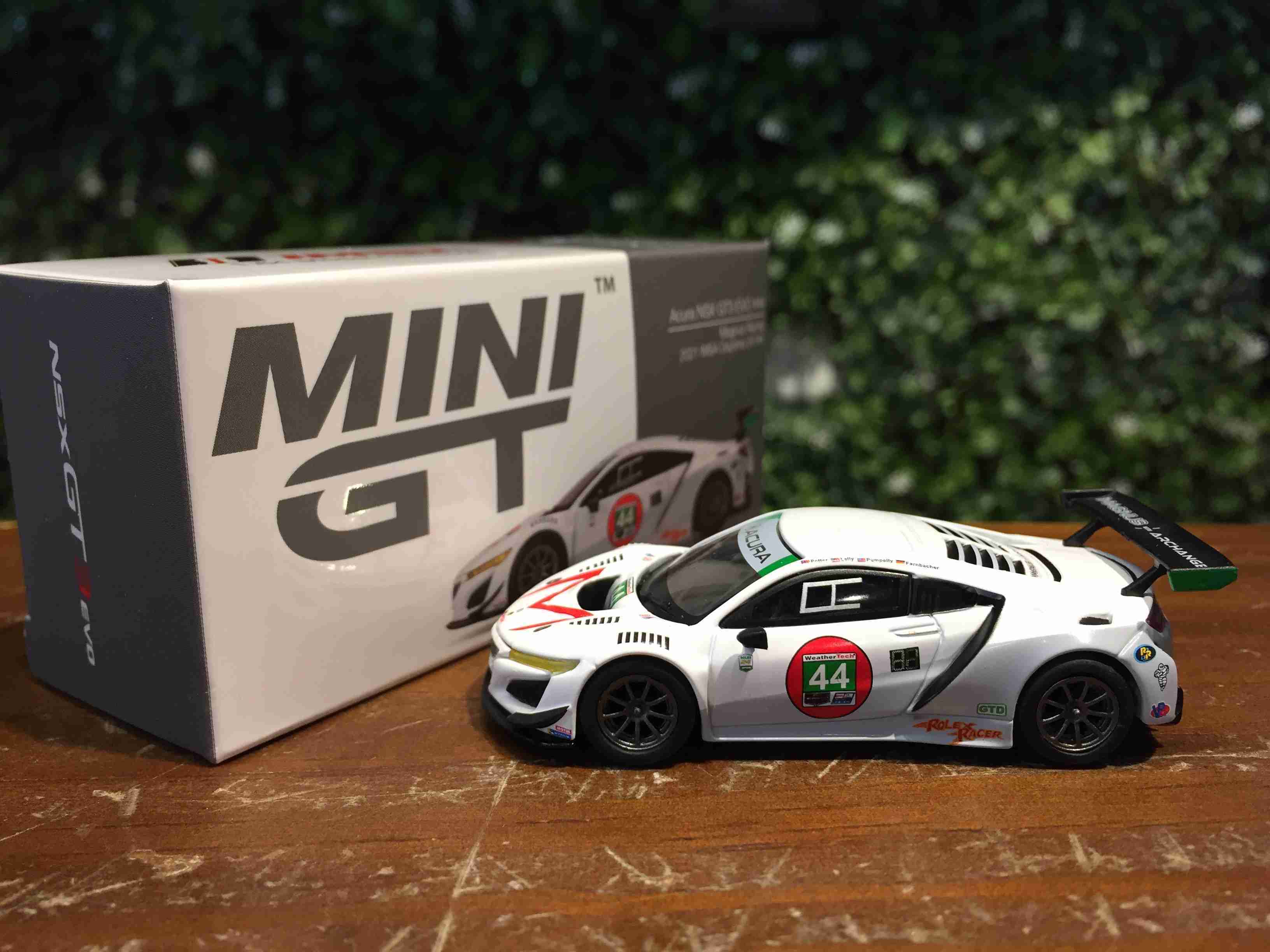 1/64 MiniGT Acura NSX GT3 EVO #44 2021 IMSA MGT00302L【MGM】