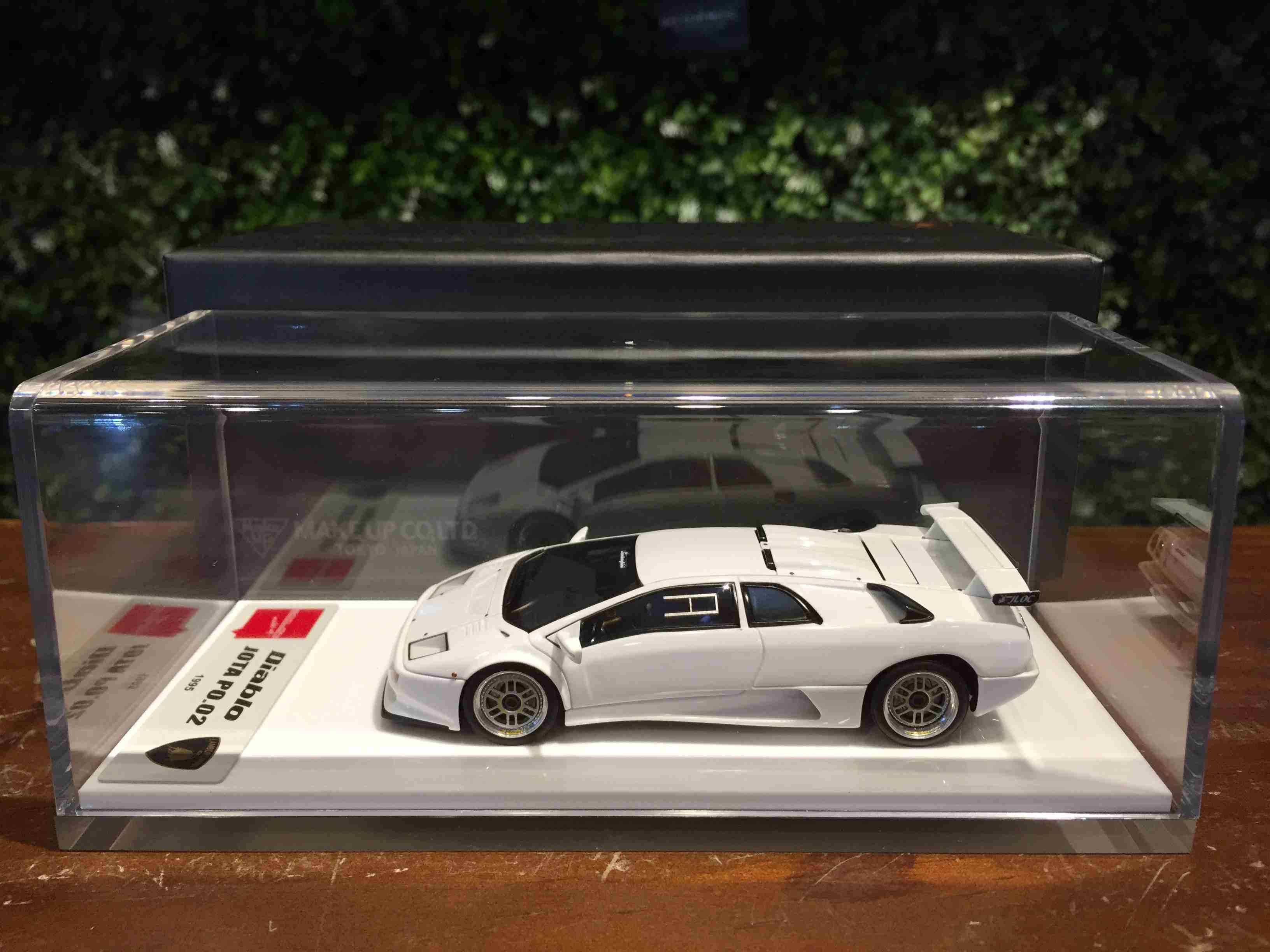 1/43 MakeUp Lamborghini Diablo SE30 JOTA PO.02 EM375A【MGM】