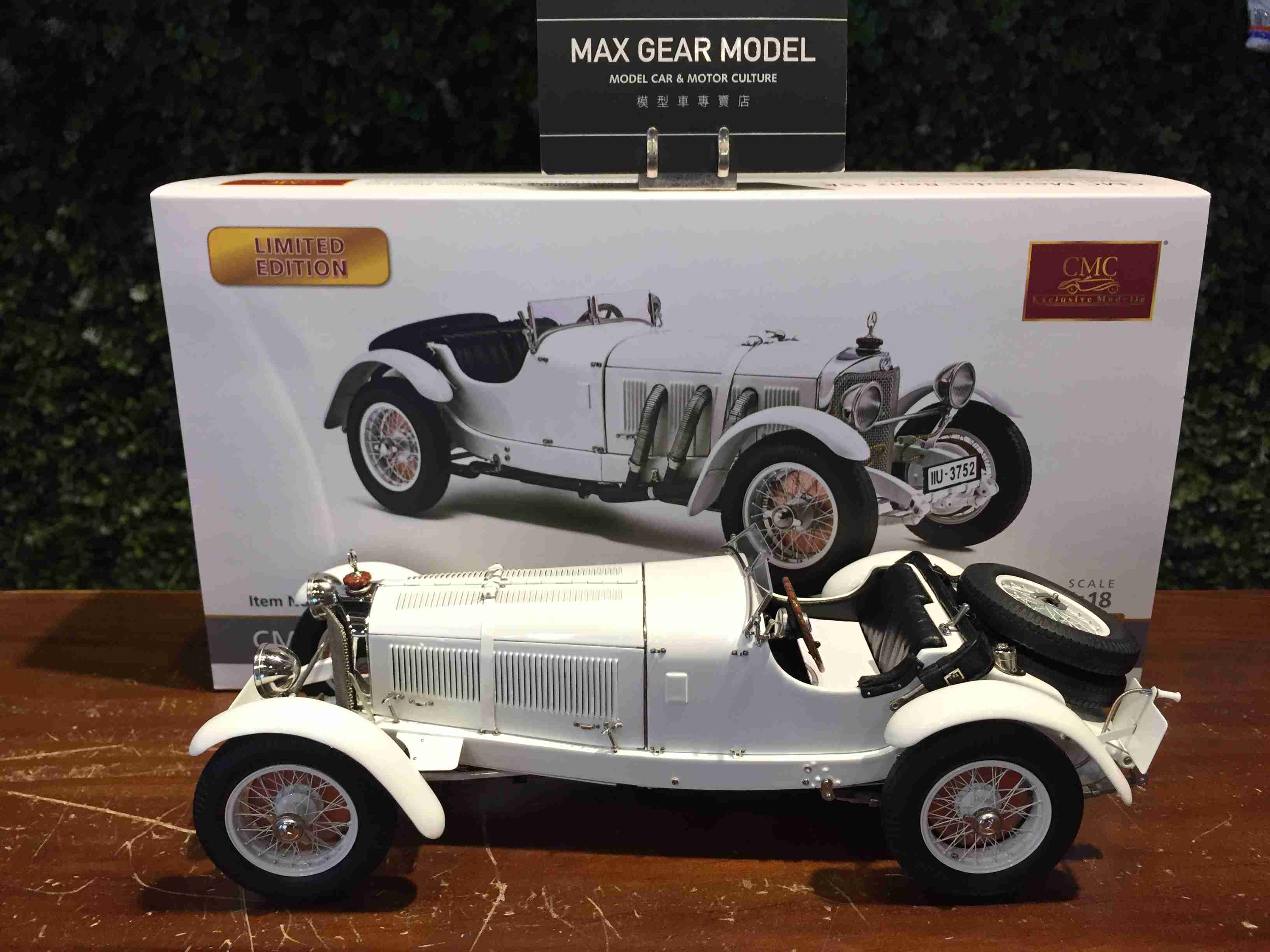 1/18 CMC Mercedes-Benz SSK 1928 White M190【MGM】 - Max Gear Model