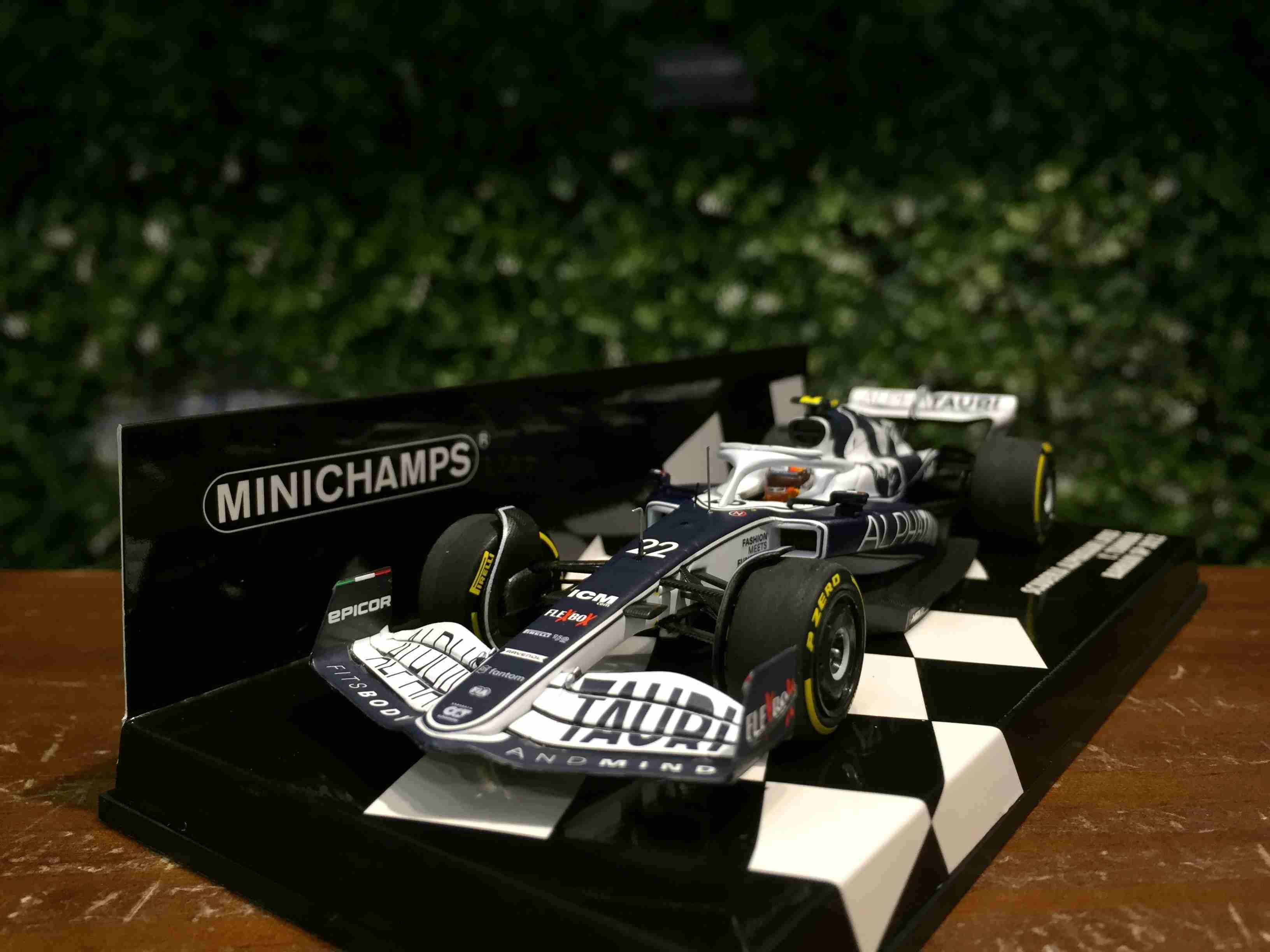 1/43 Minichamps AlphaTauri AT03 Yuki Tsunoda 417220122【MGM】