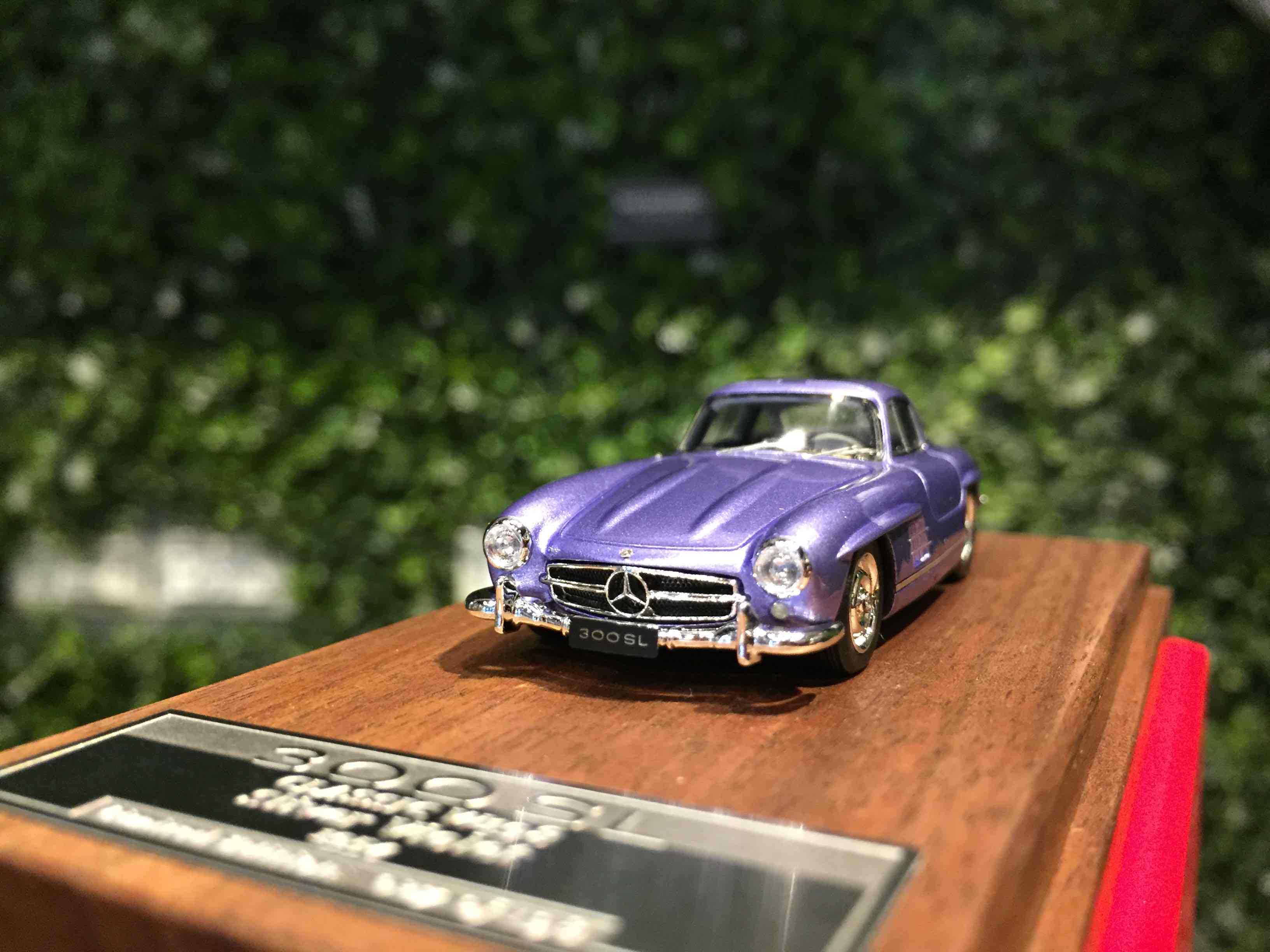 1/64 SCM Mercedes-Benz 300 SL (W198) 1954 Violet SCM05J【MGM】