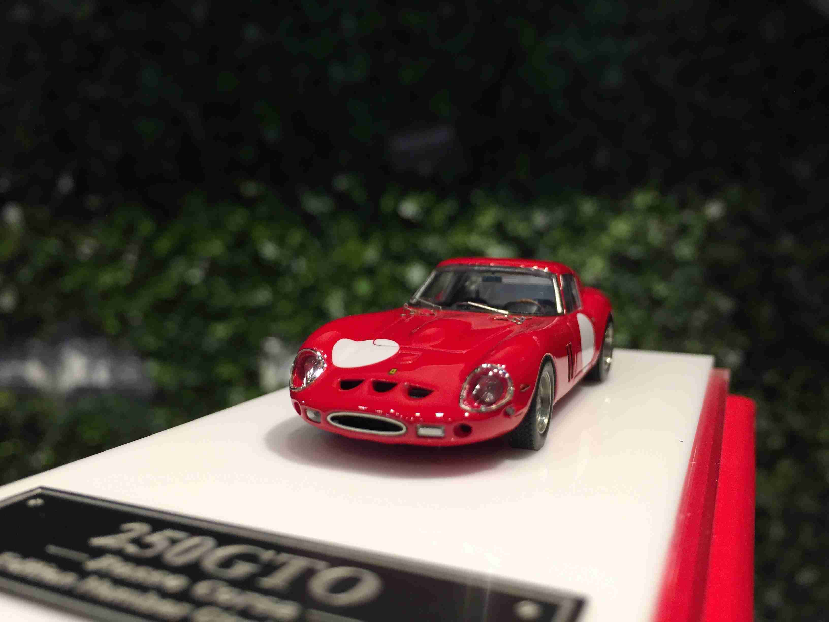 1/64 SCM Ferrari 250 GTO Red/White SCM01U【MGM】