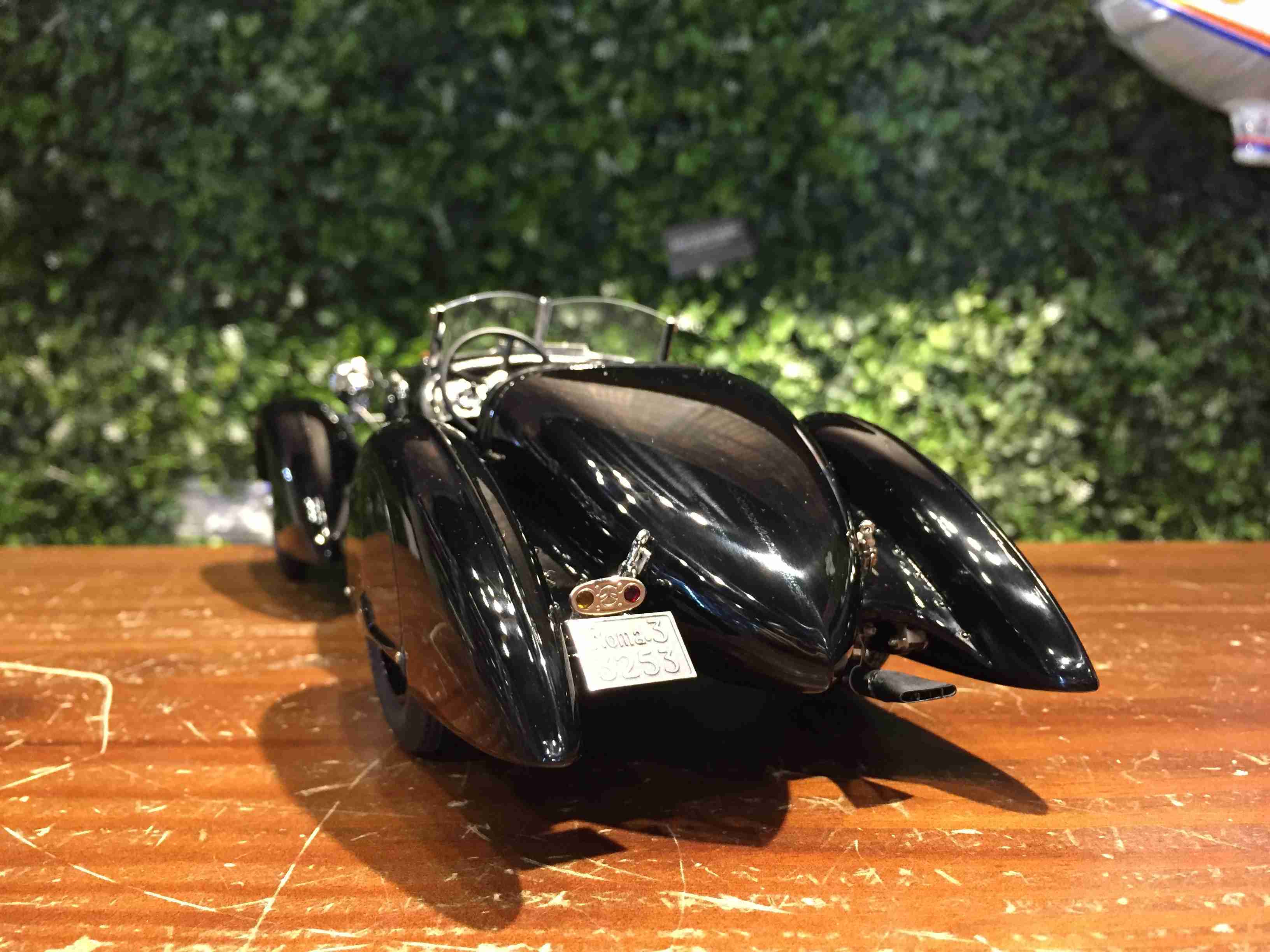 1/18 CMC Mercedes-Benz SSK Trossi Black Prince M225【MGM】