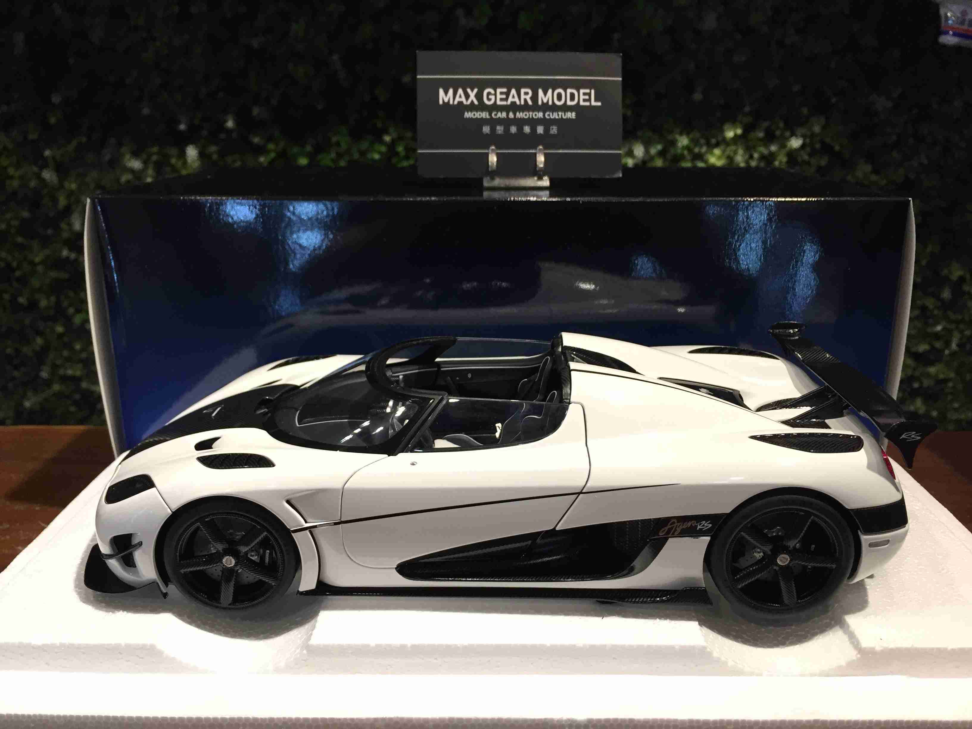 1/18 AUTOart Koenigsegg Agera RS White 79021【MGM】