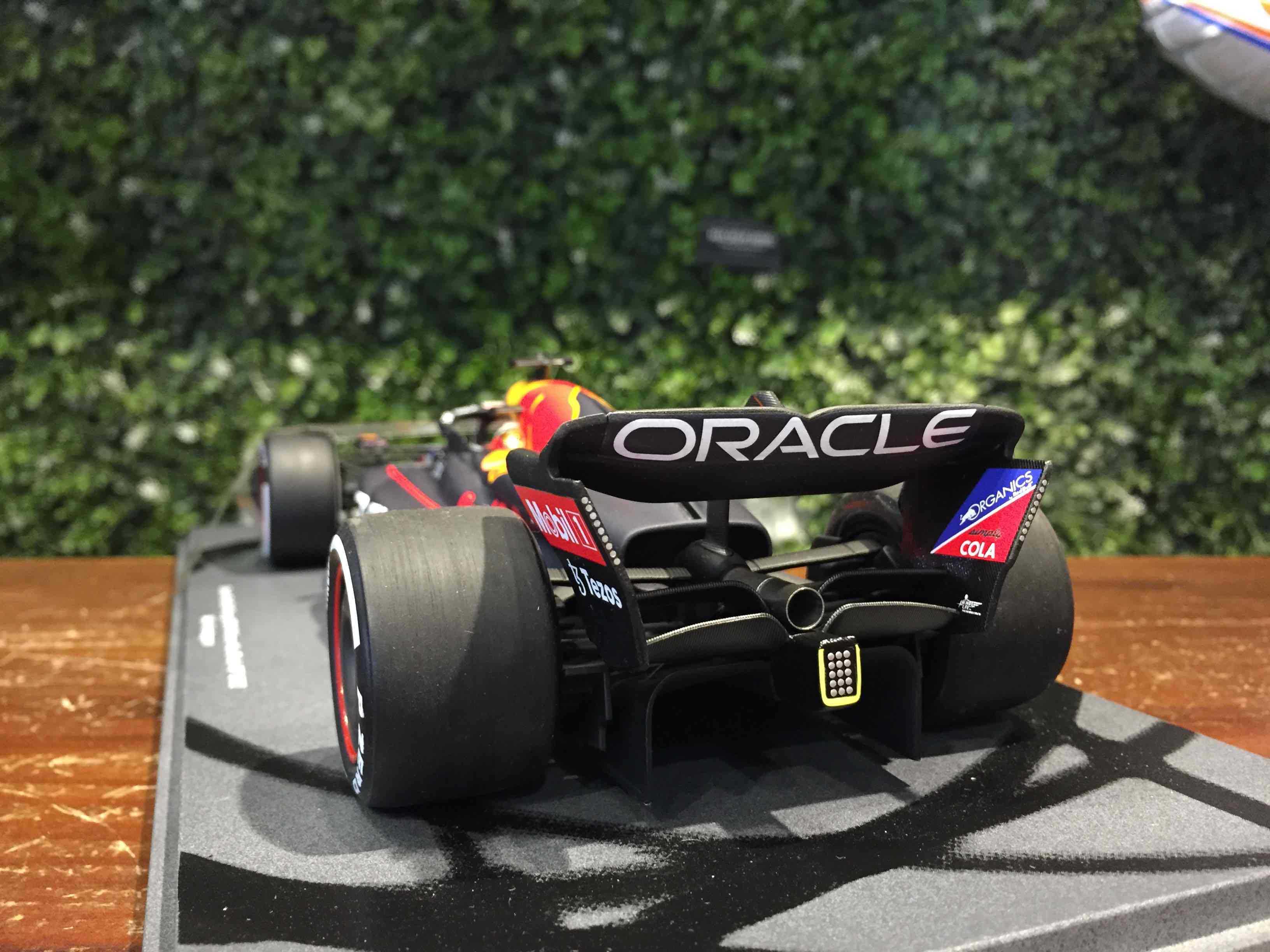 1/18 Spark Red Bull RB18 Max Verstappen Winner 18S776【MGM】