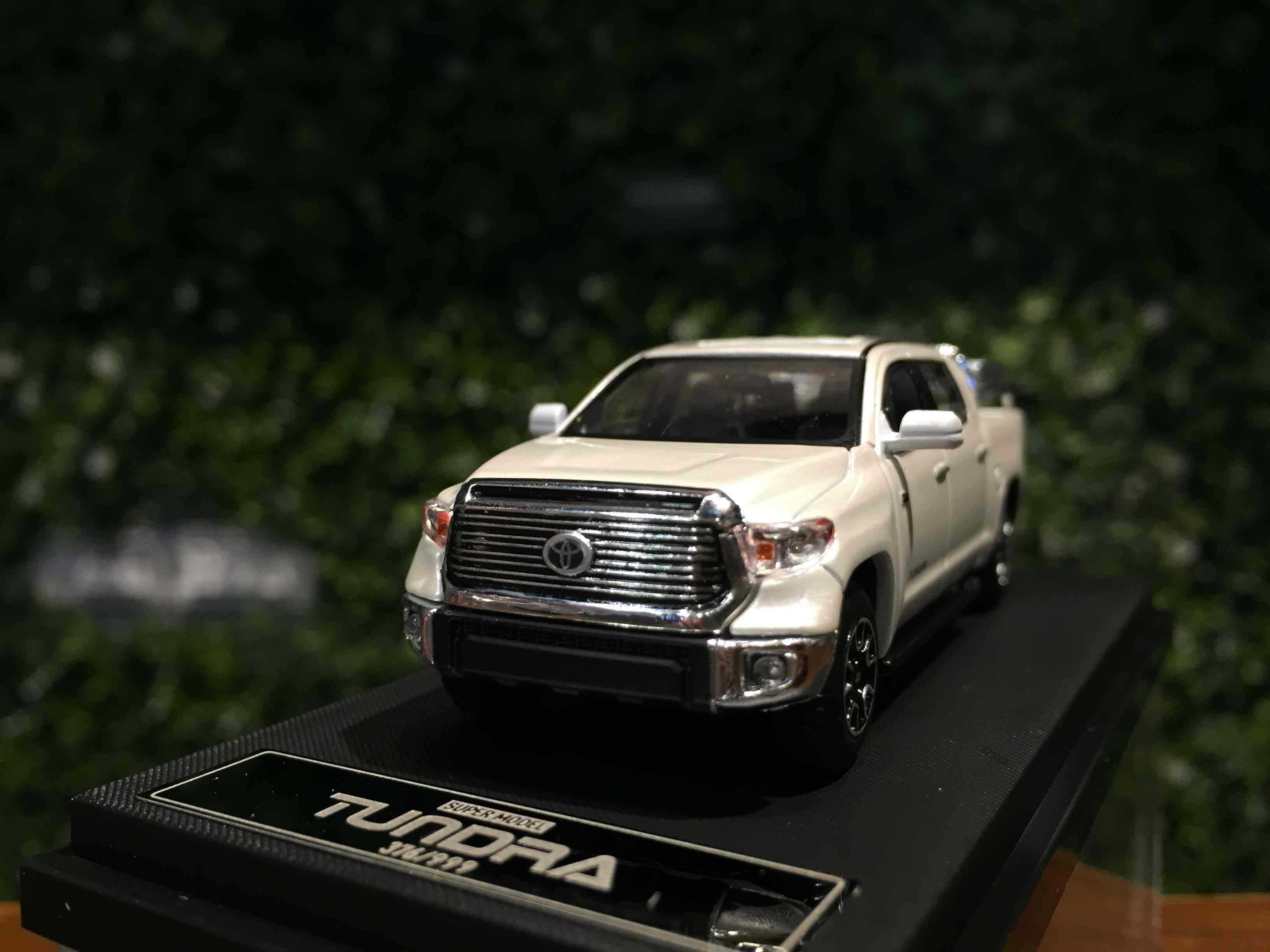 1/64 SuperModel Toyota Tundra PickUp Pearl White【MGM】