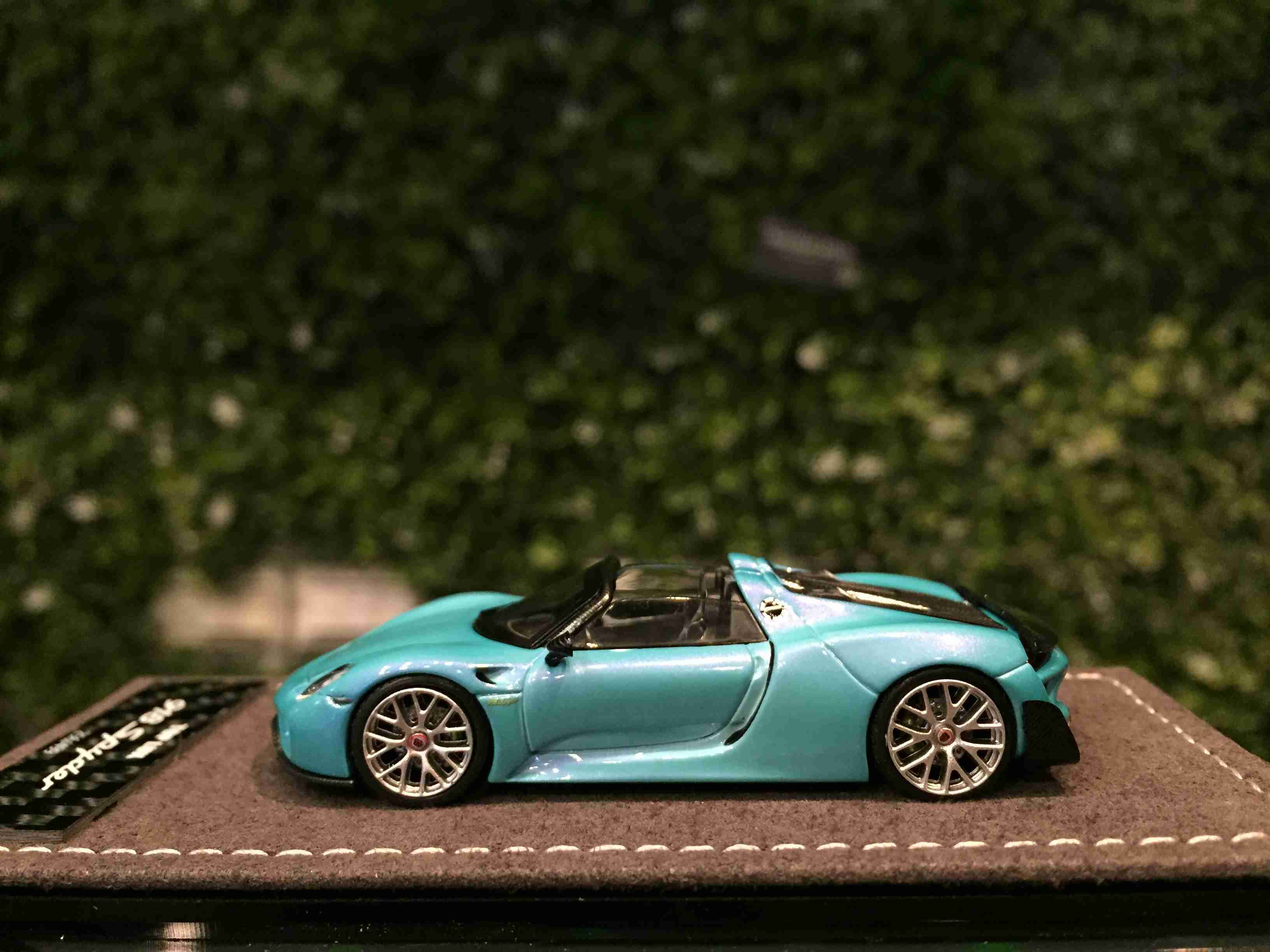 1/64 TopLux Porsche 918 Spyder Tiffany TOP91810【MGM】 - Max Gear