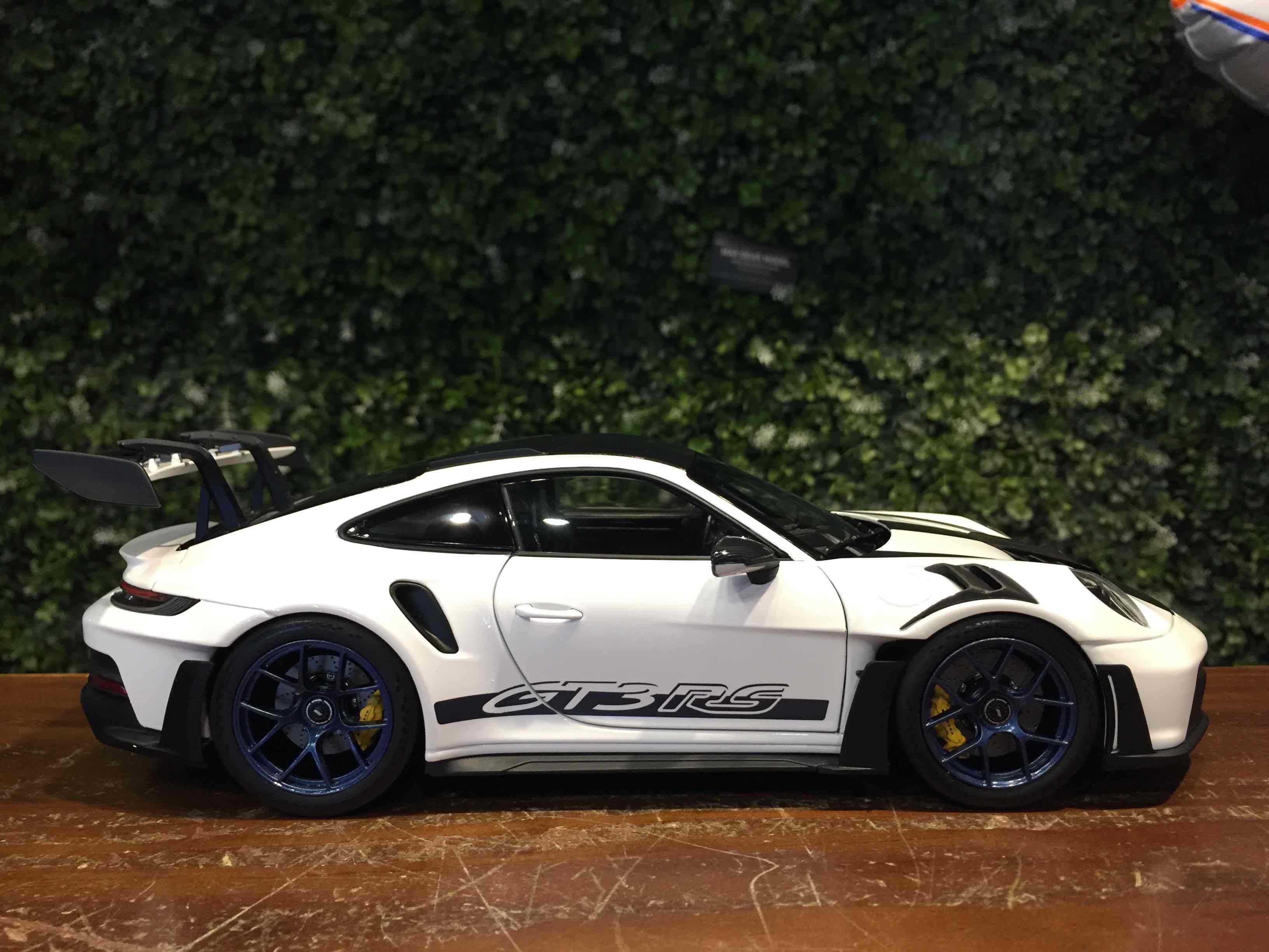 1/18 Norev Porsche 911 (992) GT3 RS Weissach 187353【MGM】