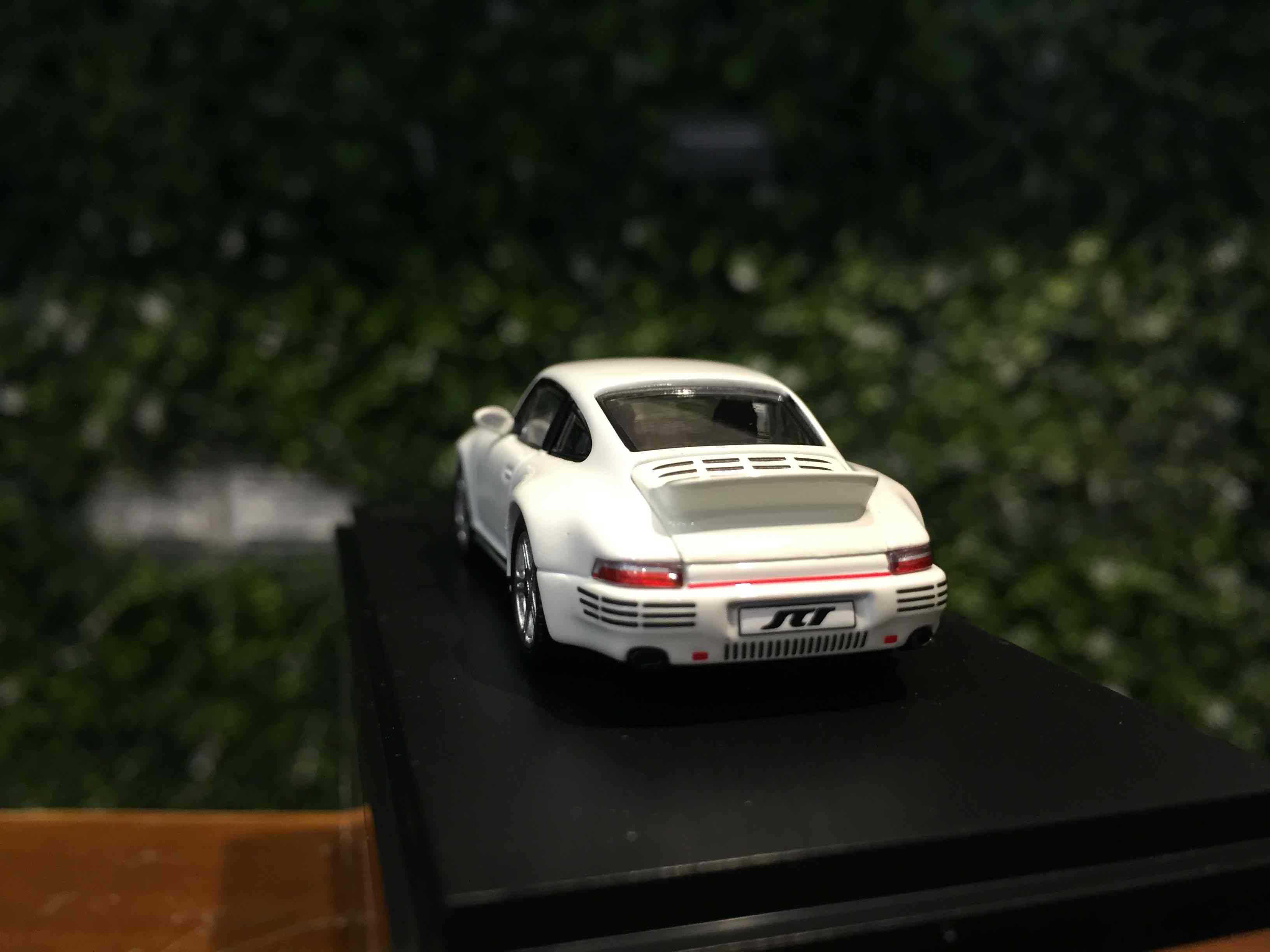 1/64 Almost Real RUF SCR Porsche 2018 White 680202001【MGM】