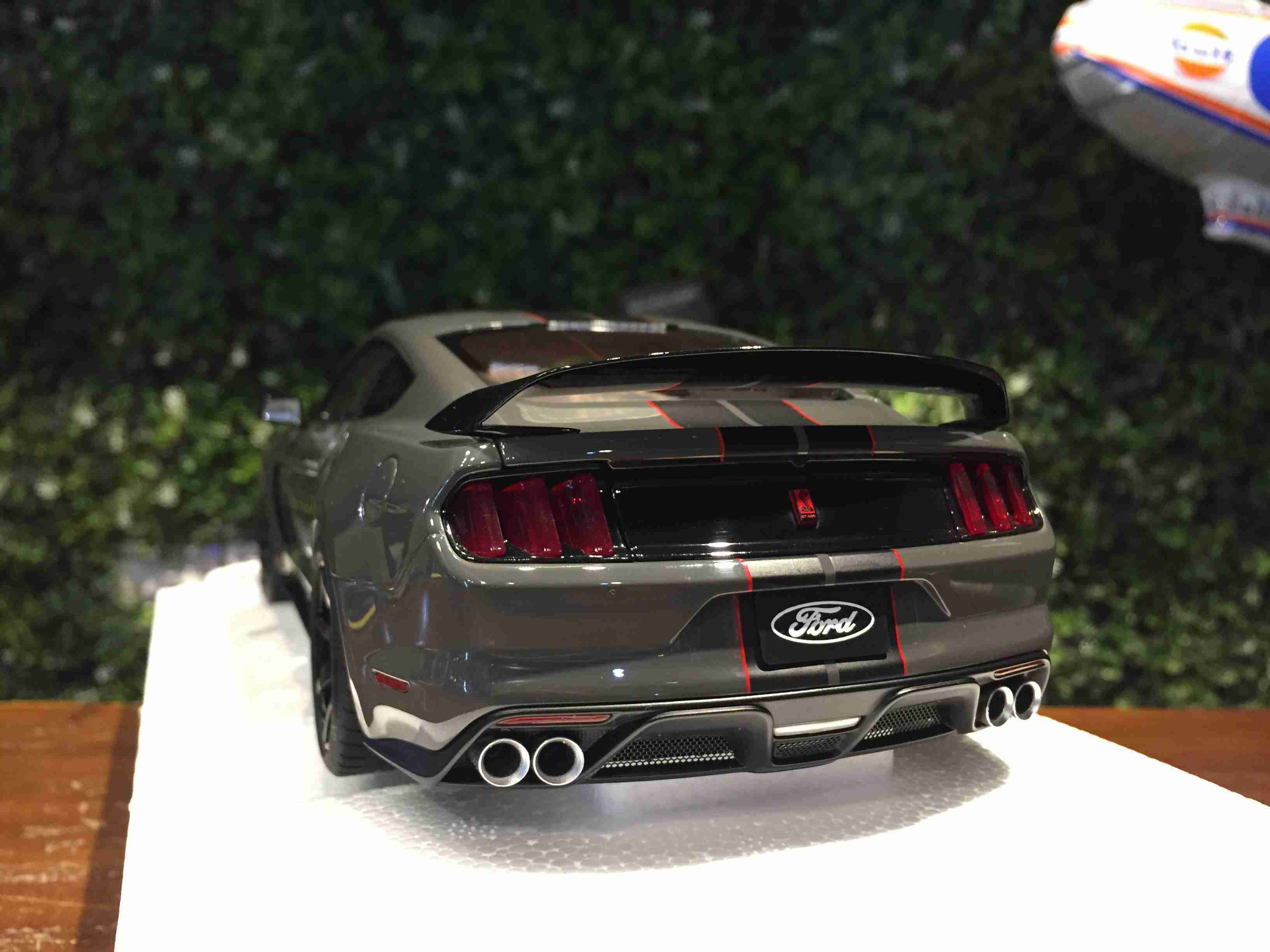 1/18 AUTOart Ford Mustang Shelby GT350R Grey 72930【MGM】