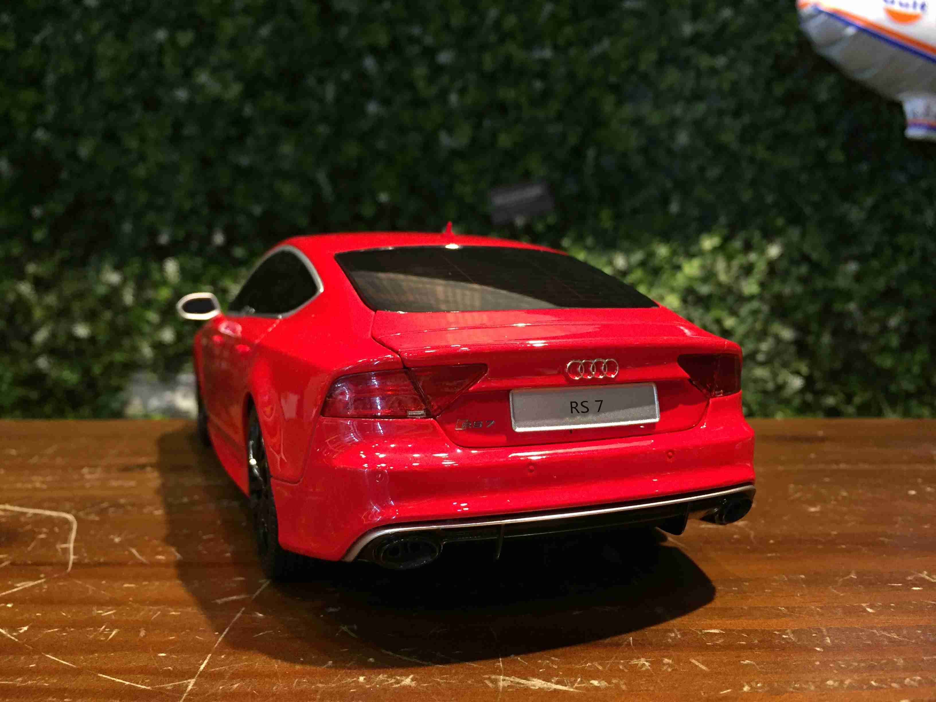 1/18 KengFai Audi RS7 Sportback 4.0T Red KF0234【MGM】