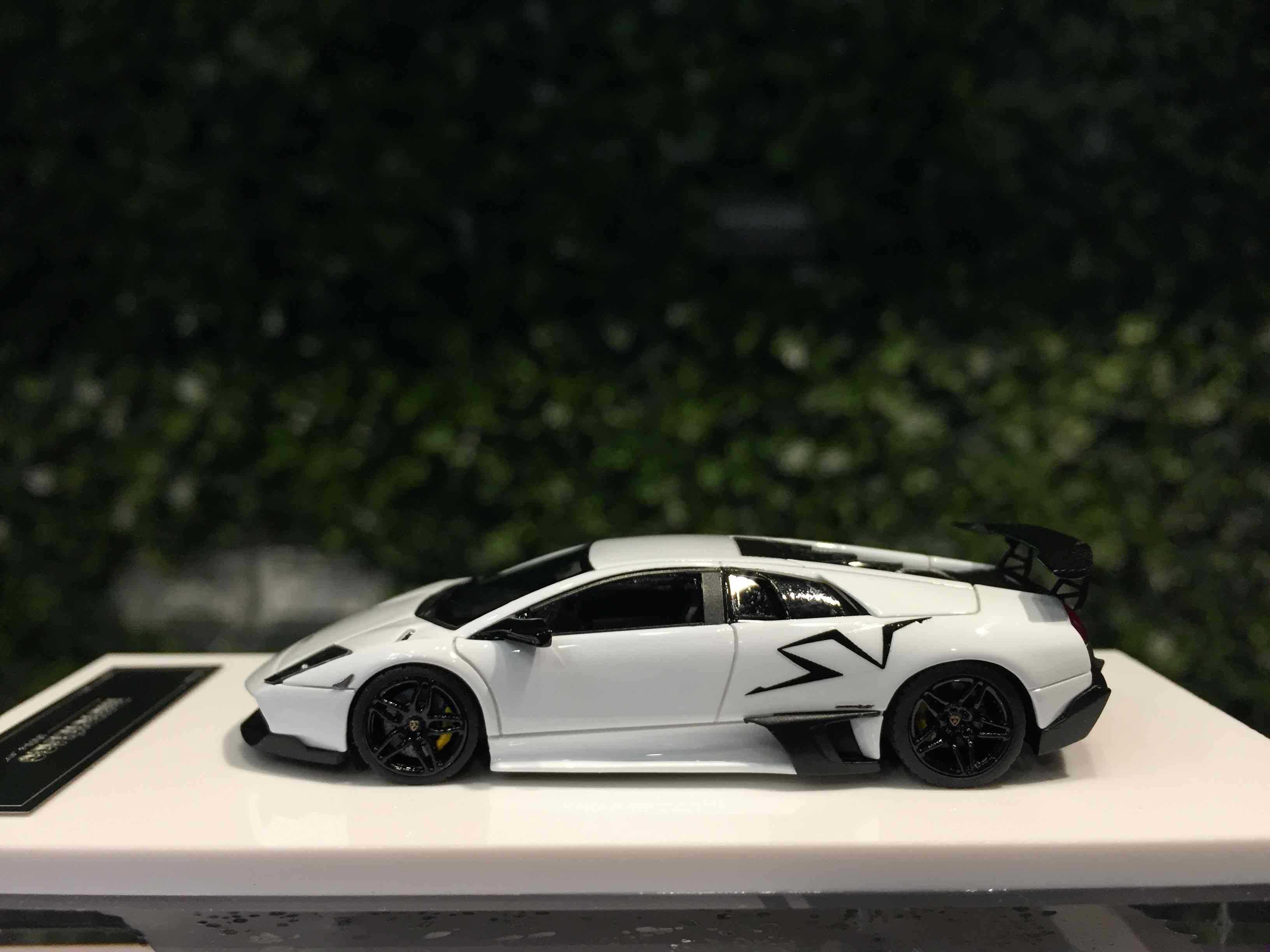1/64 CarsLounge Lamborghini Murcielago LP670-4 SV WH【MGM】
