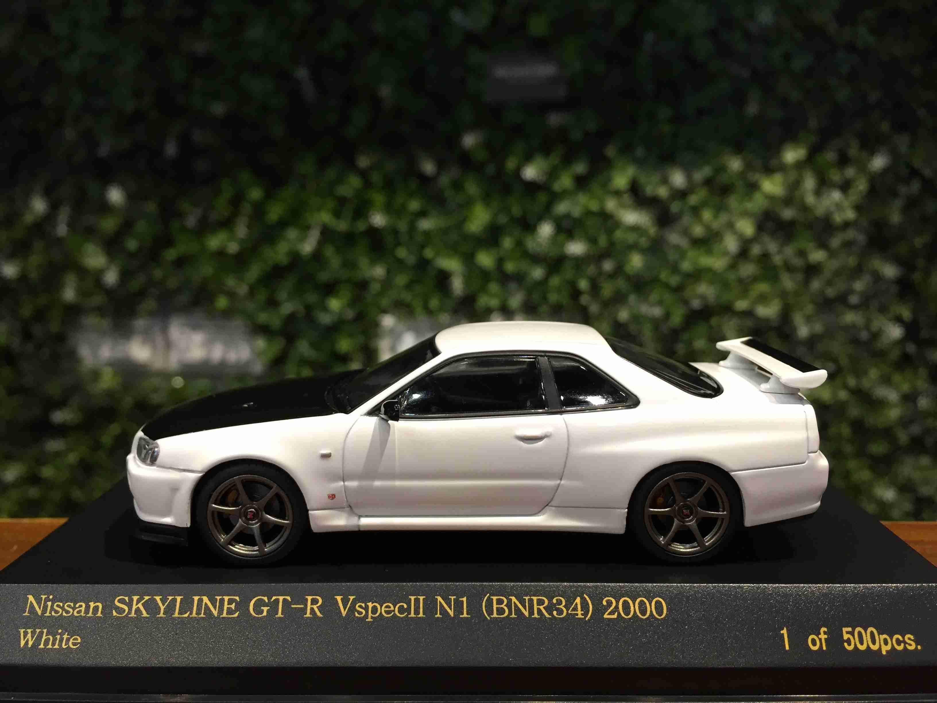 1/43 Carnel Nissan Skyline GT-R (R34) V-Spec 2 CN430001【MGM】