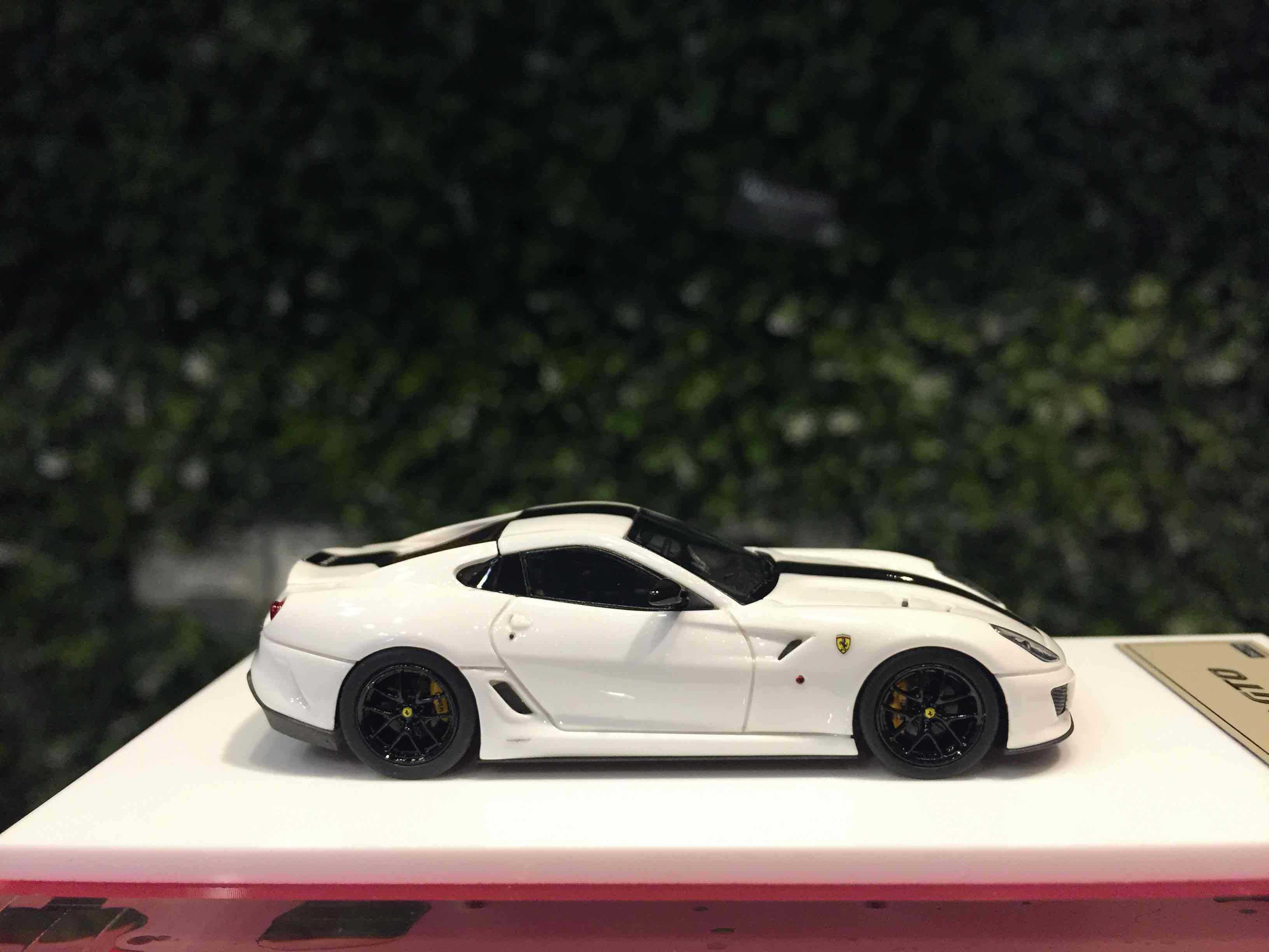 1/64 DMH Ferrari 599 GTO Pearl White DM64A005【MGM】