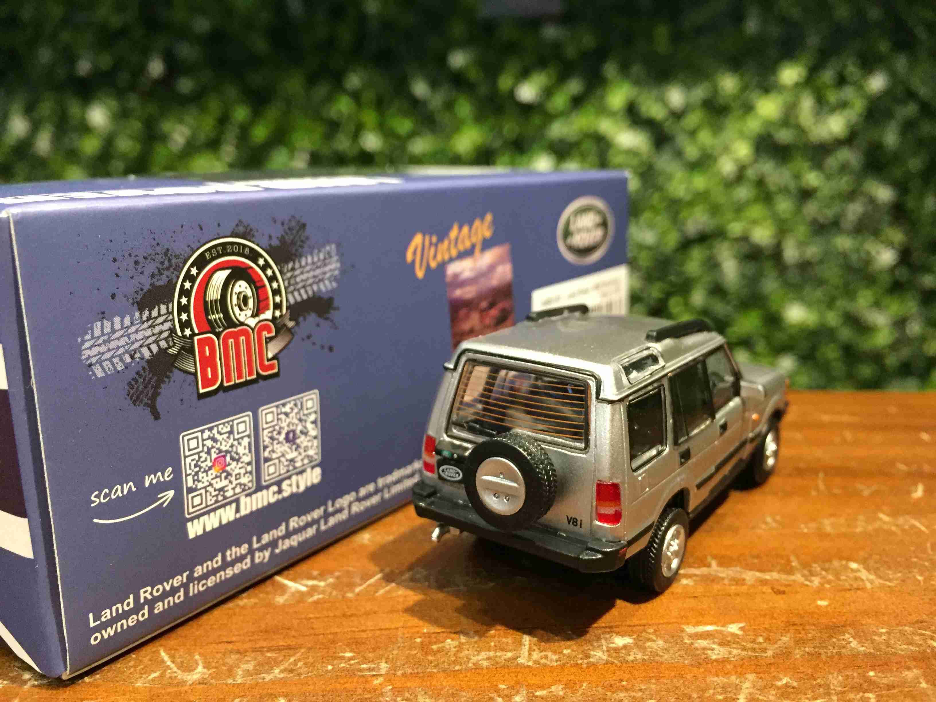 1/64 BM Creations Land Rover Discovery 1 Silver 64B0187【MGM】