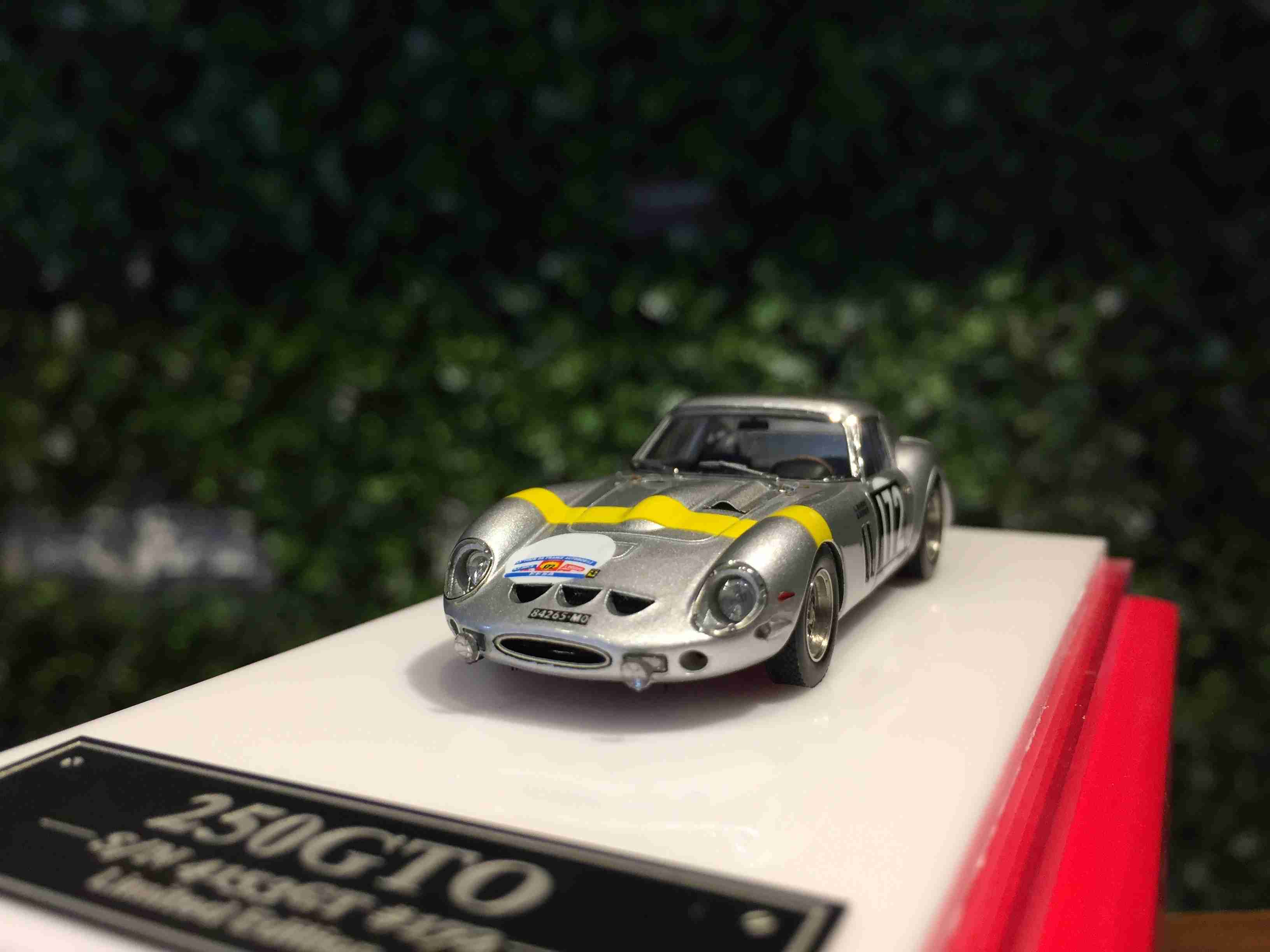 1/64 SCM Ferrari 250 GTO #172 Tour de France 1st SCM01N【MGM】