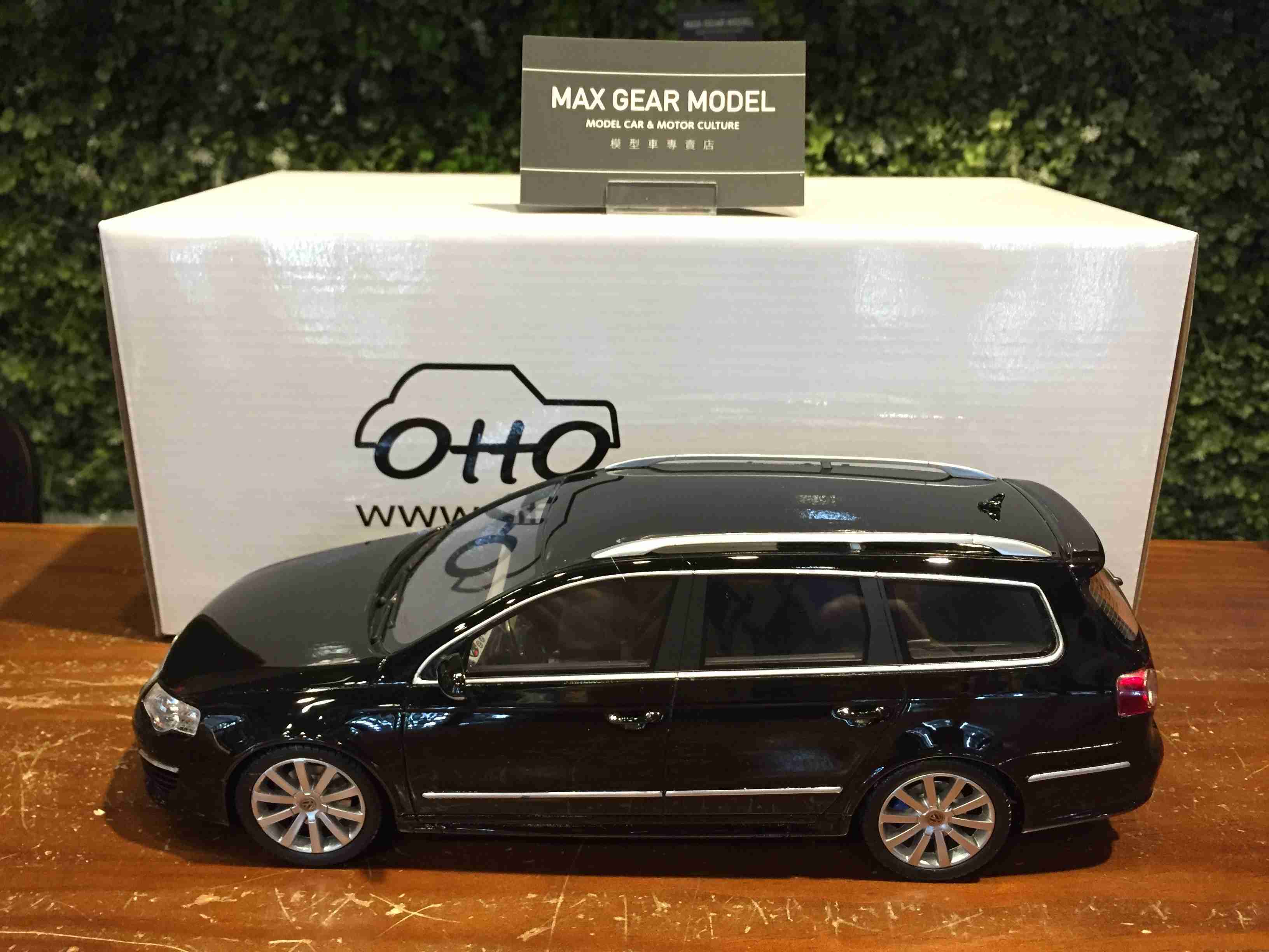 1/18 Otto Volkswagen VW Passat R6 Variant OT938【MGM】