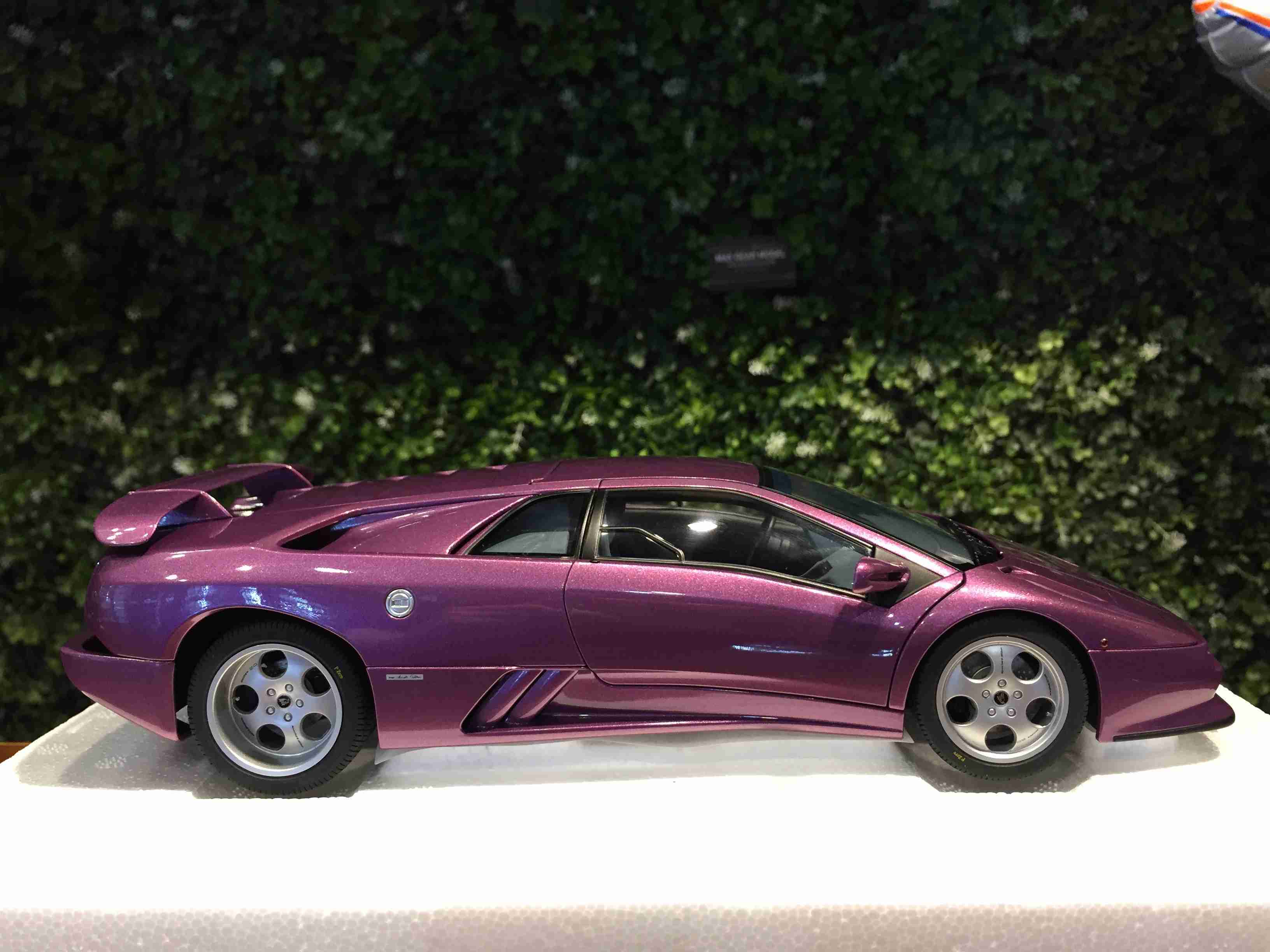 1/18 AUTOart Lamborghini Diablo SE30 Purple 79158【MGM】