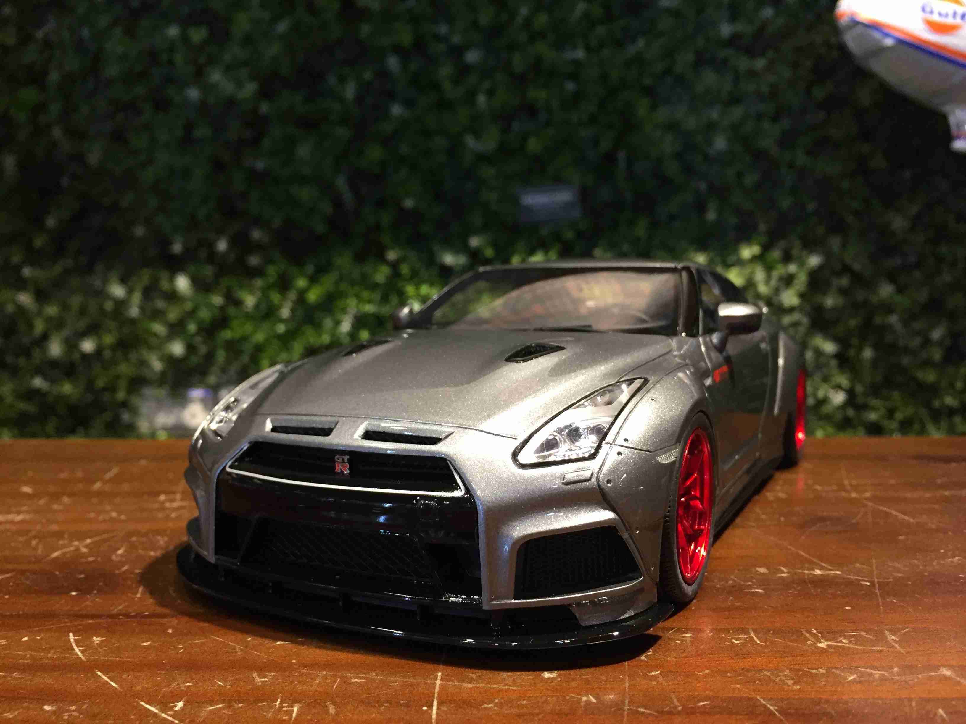 GTスピリット1/18ニッサンGT-R(R35)PRIOR DESIGNカスタム ☆【正規激安